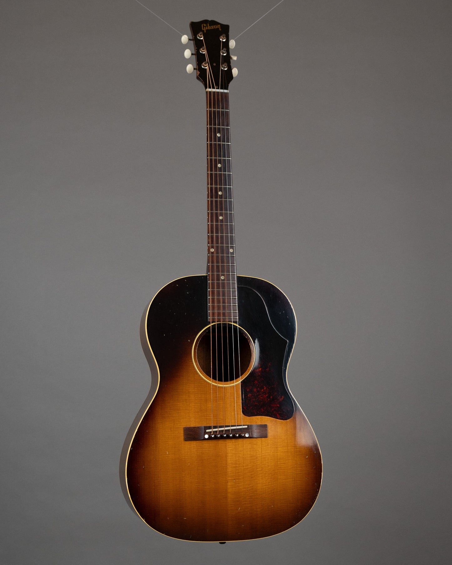 1956 Gibson LG-1 (USA, Sunburst, HSC)