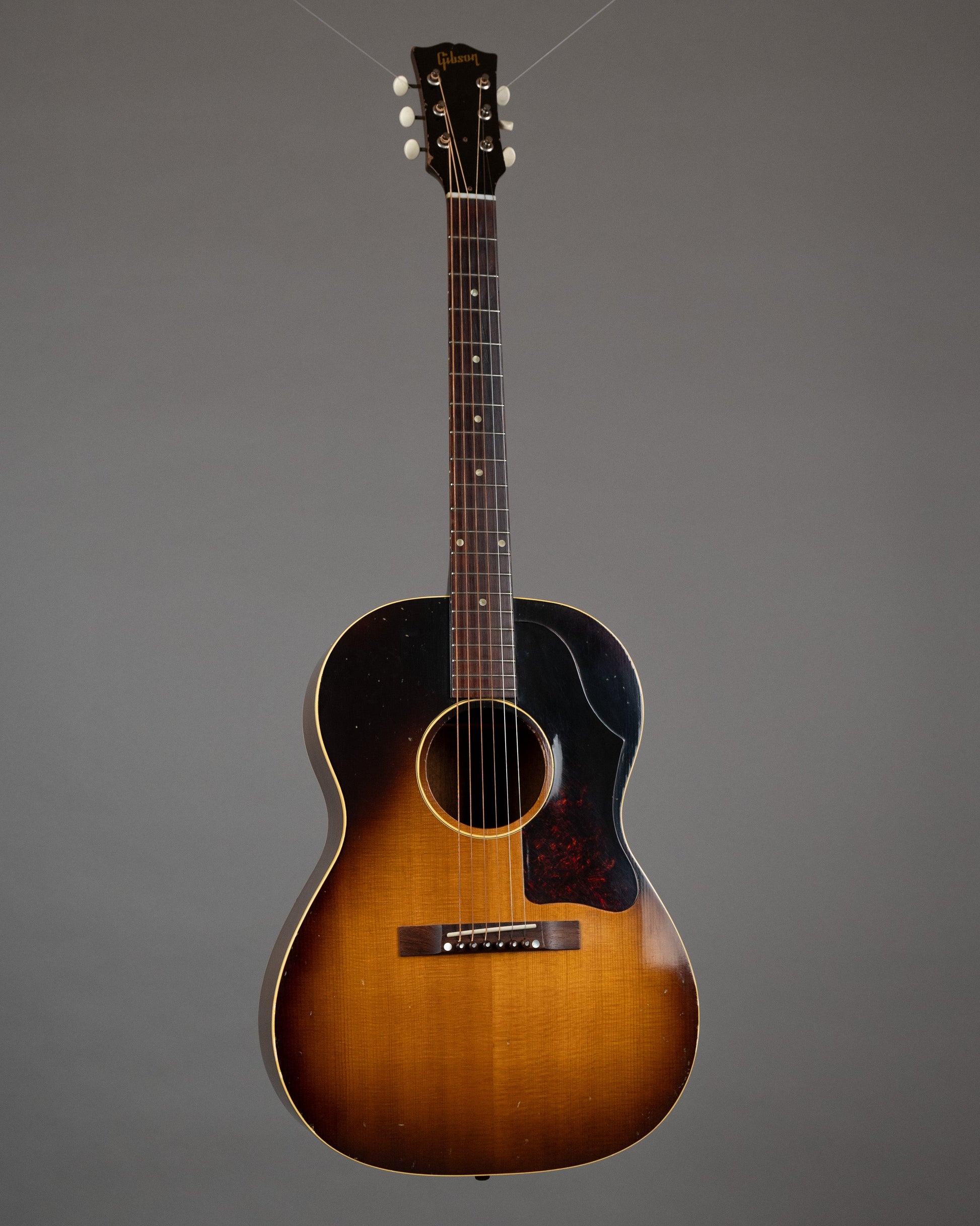 1956 Gibson LG-1 (USA, Sunburst, HSC)