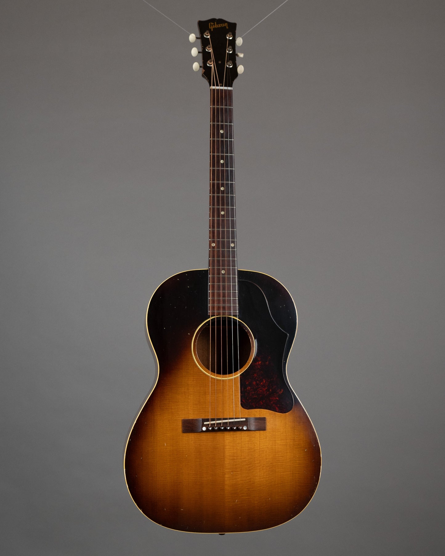 1956 Gibson LG-1 (USA, Sunburst, HSC)