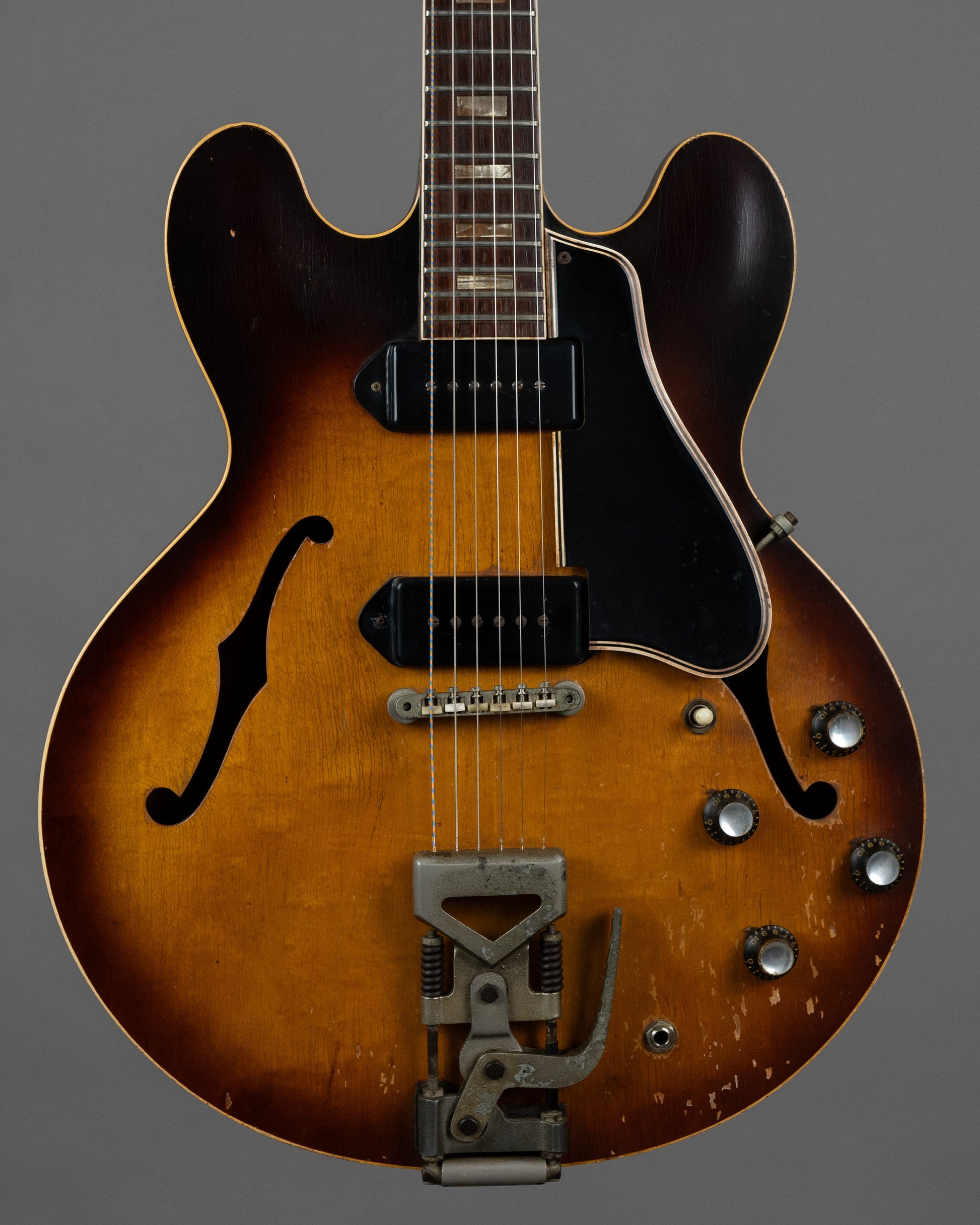 1962 Gibson ES-330 (USA, Sunburst, TKL Case)