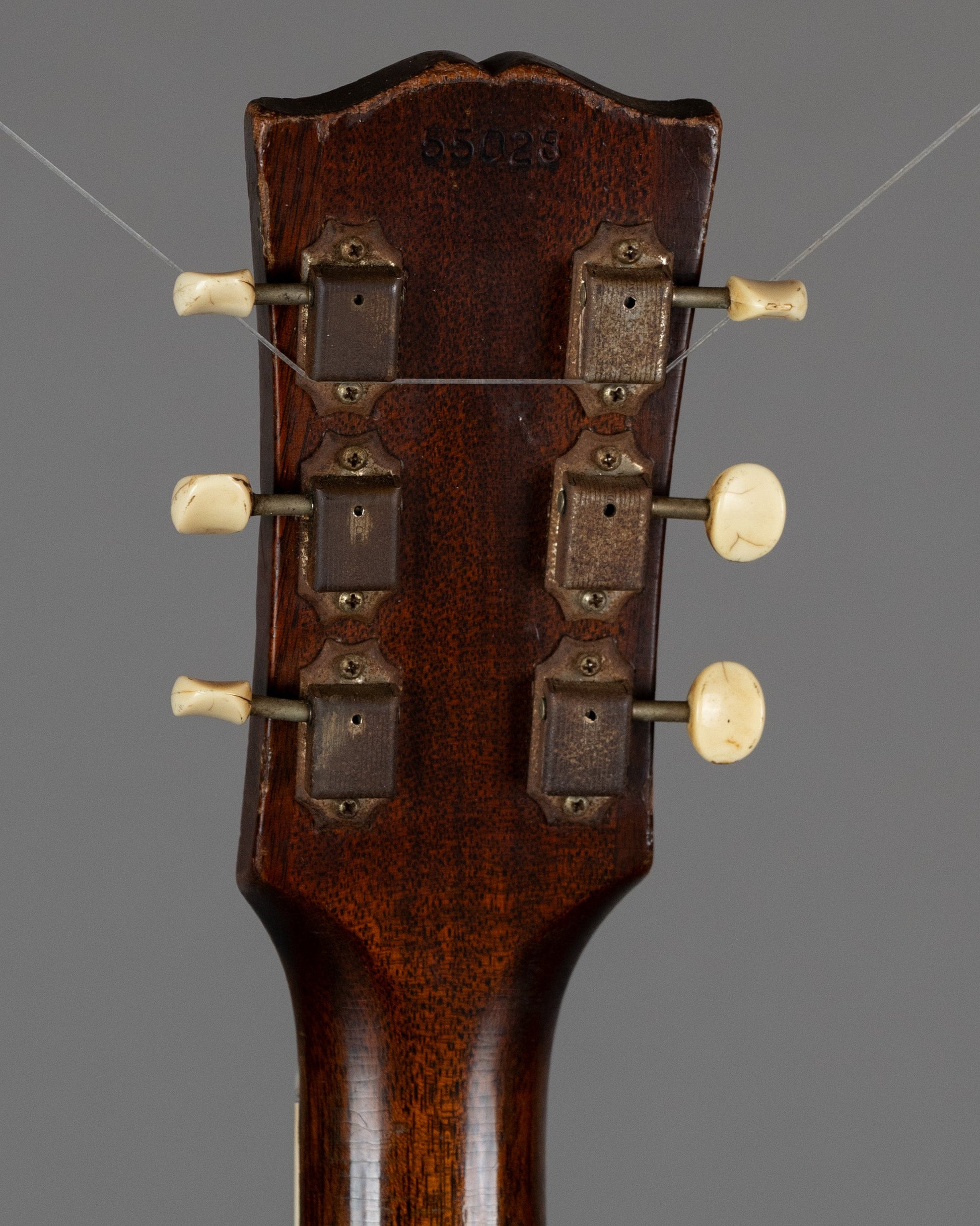 1962 Gibson ES-330 (USA, Sunburst, TKL Case)