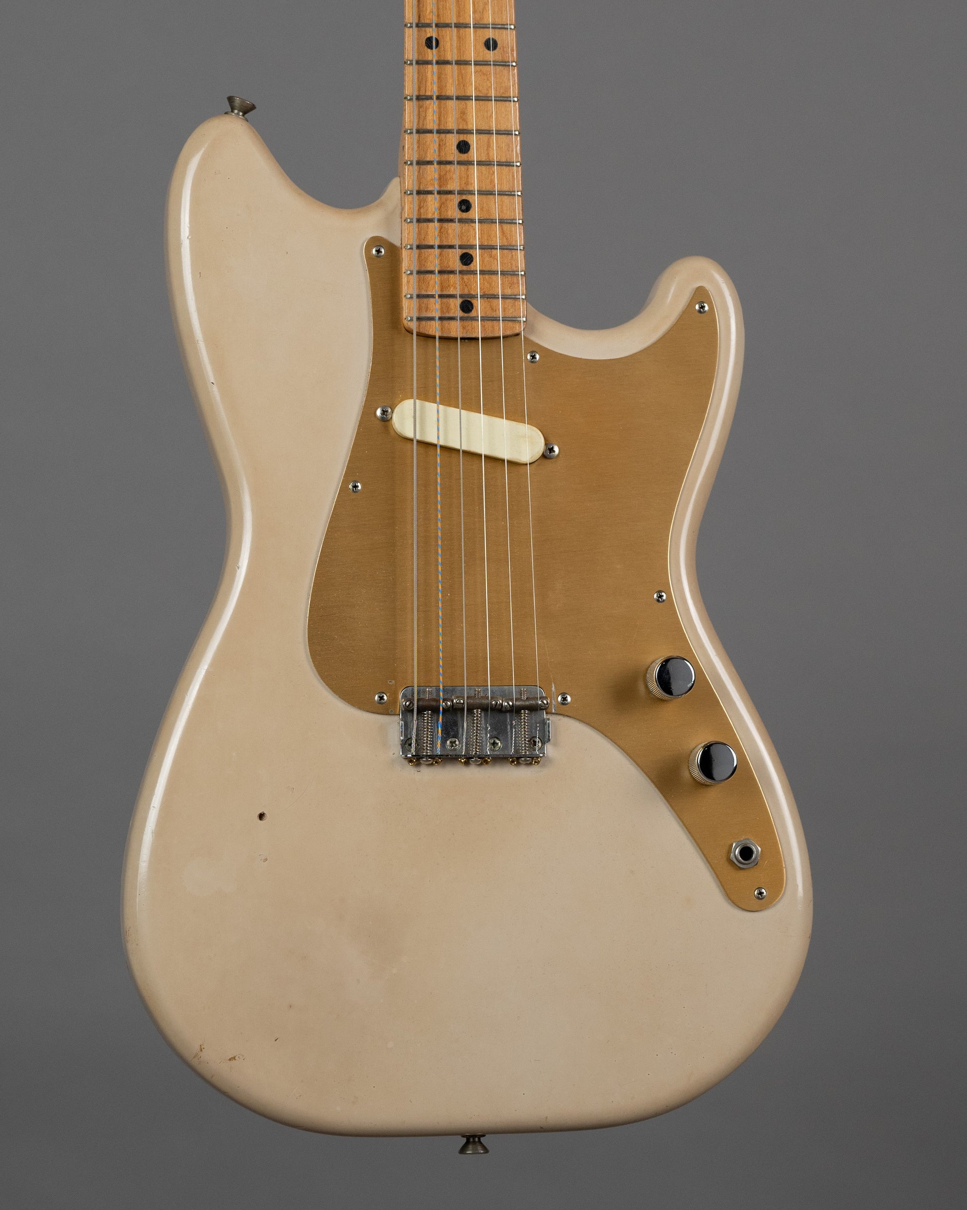 1959 Fender Musicmaster (USA,  Desert Sand, OHSC)