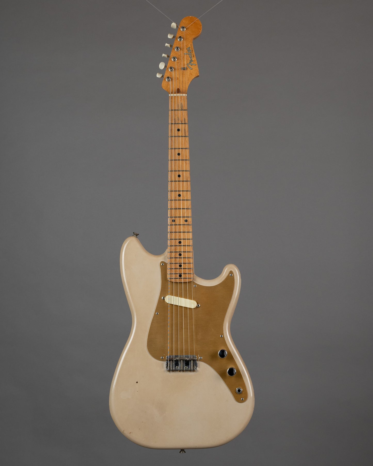 1959 Fender Musicmaster (USA,  Desert Sand, OHSC)