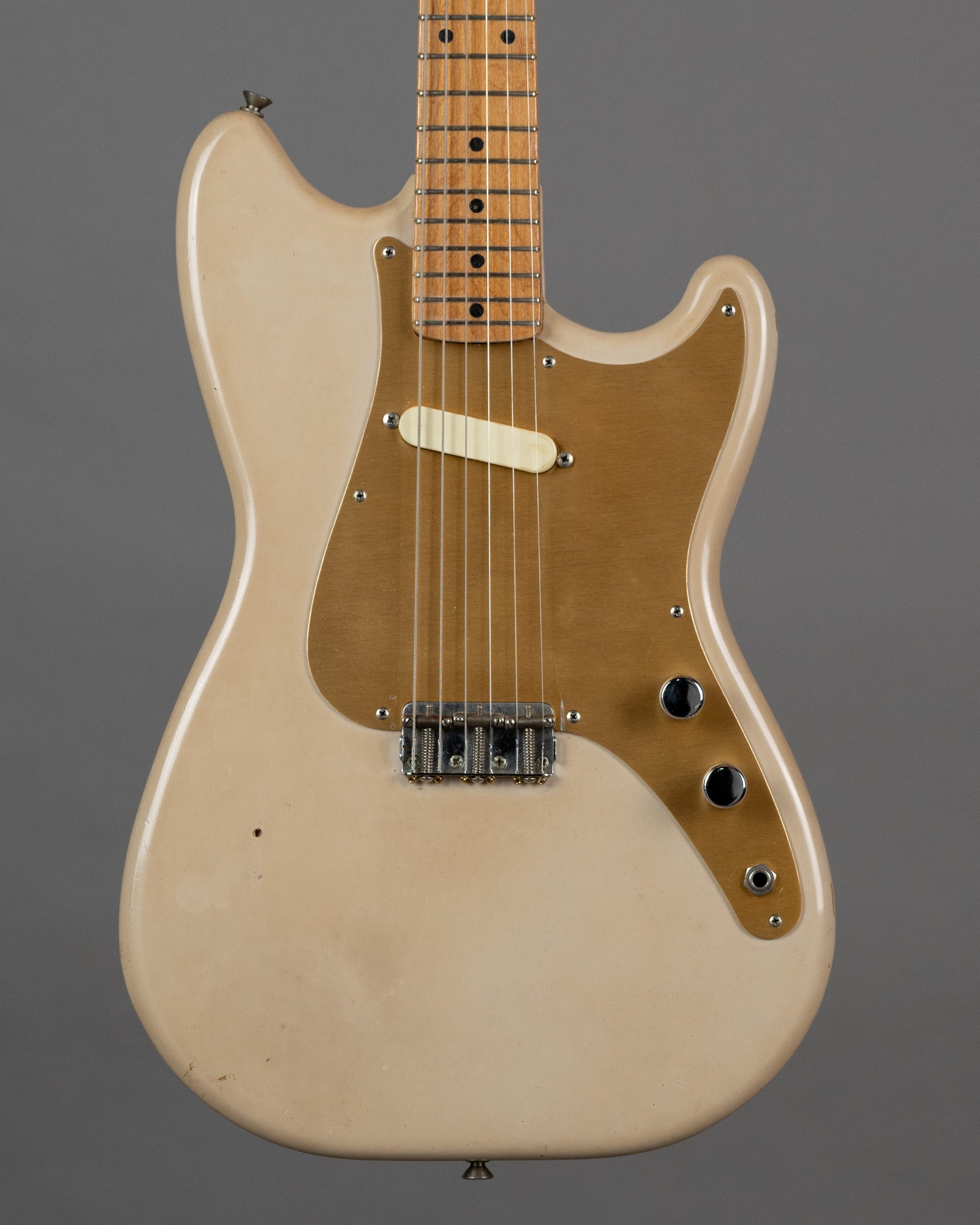 1959 Fender Musicmaster (USA,  Desert Sand, OHSC)