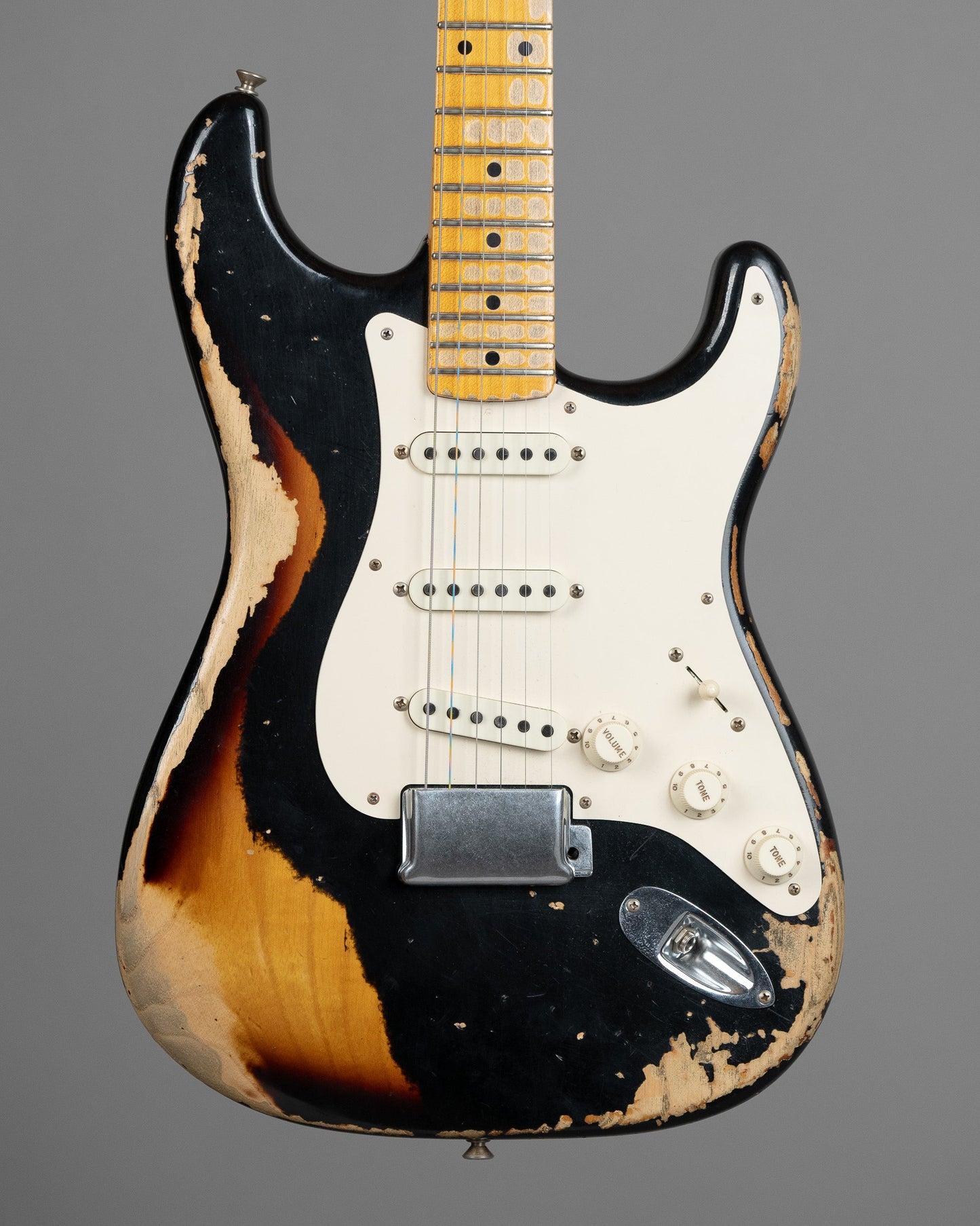 2018 Fender Custom Shop NAMM LTD '57 Stratocaster Heavy Relic (USA, Black Over Sunburst, OHSC)