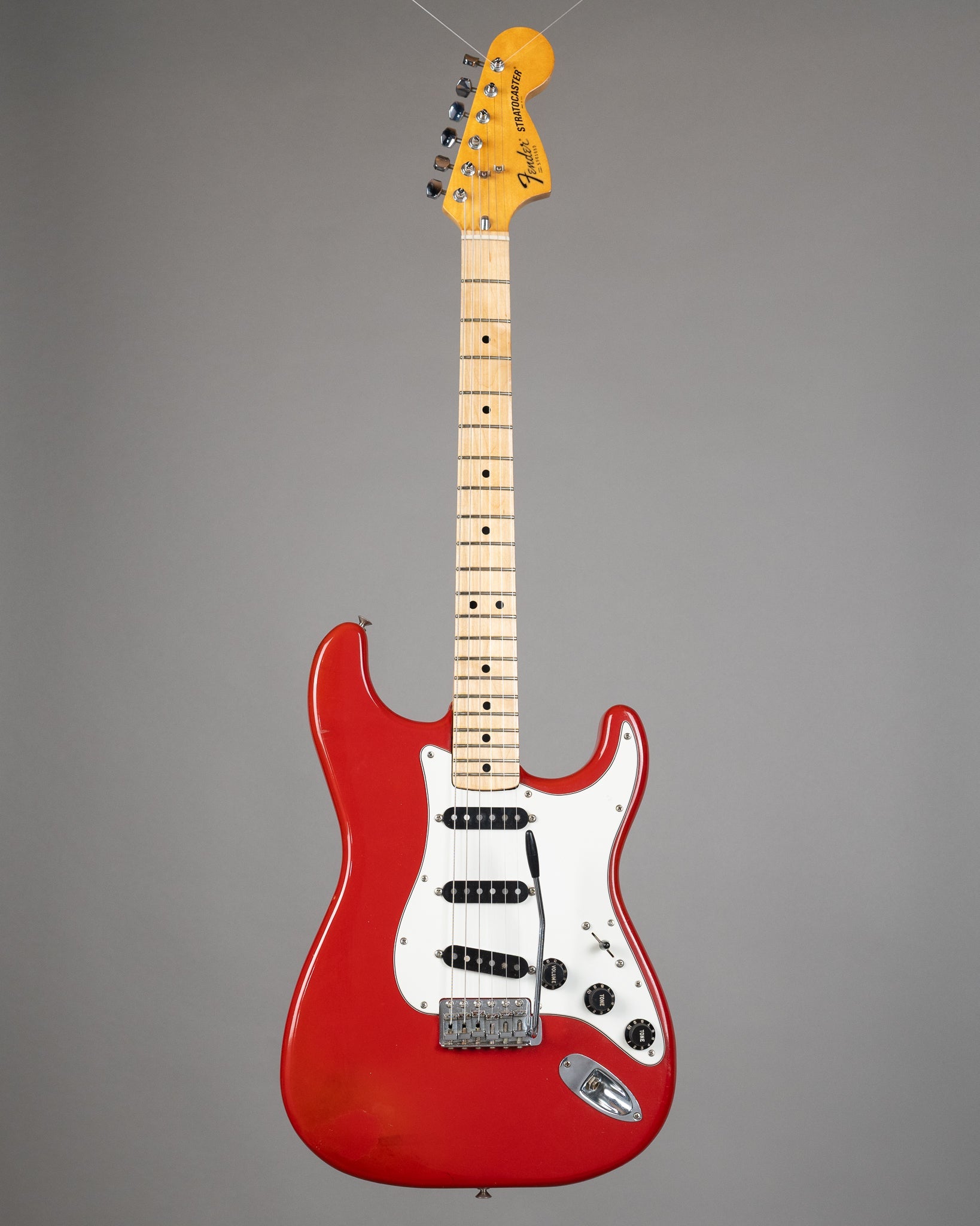 1979 Fender Stratocaster International Series (USA, Moroccan Red,  OHSC)