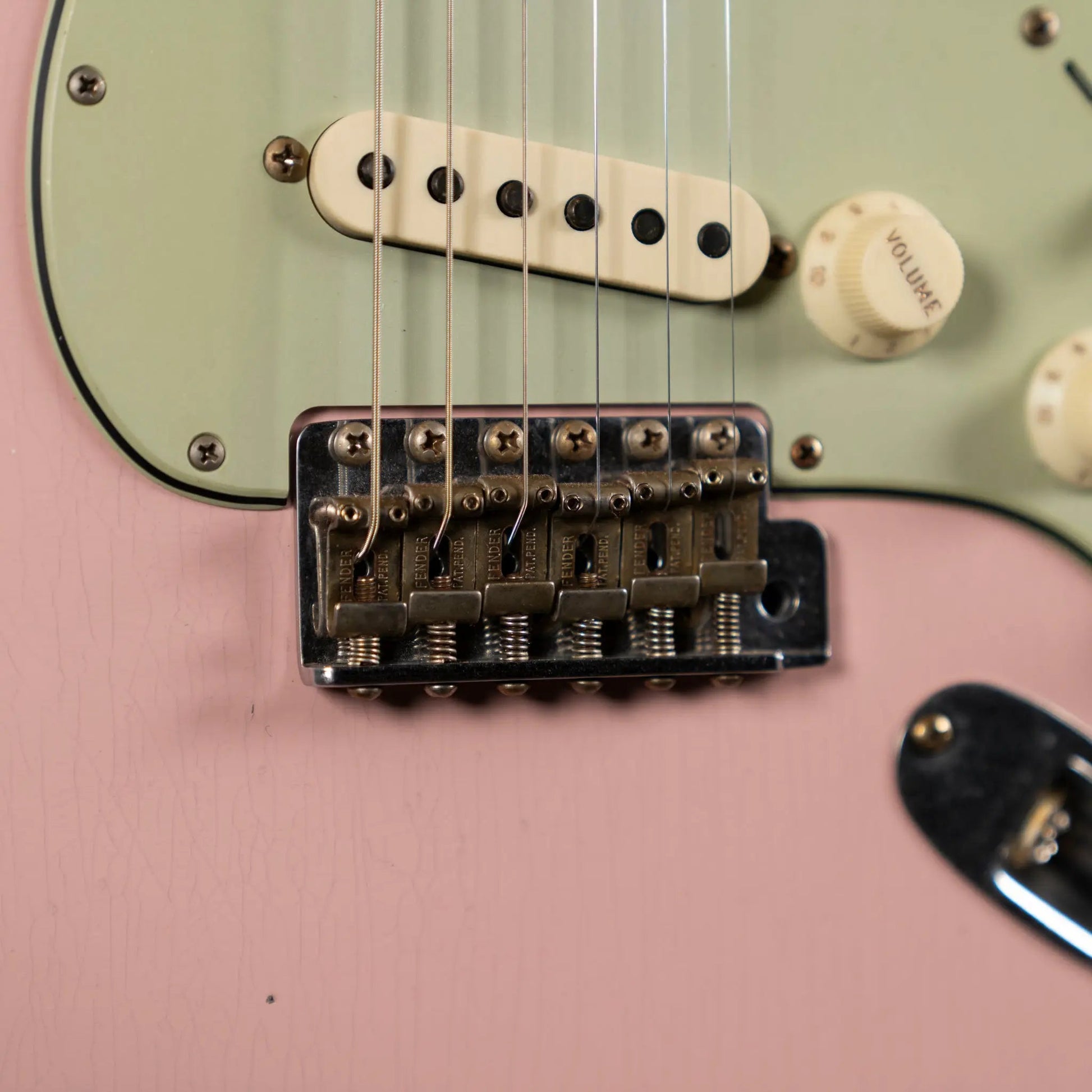 Fender Custom Shop 1962 Stratocaster Relic - Shell Pink