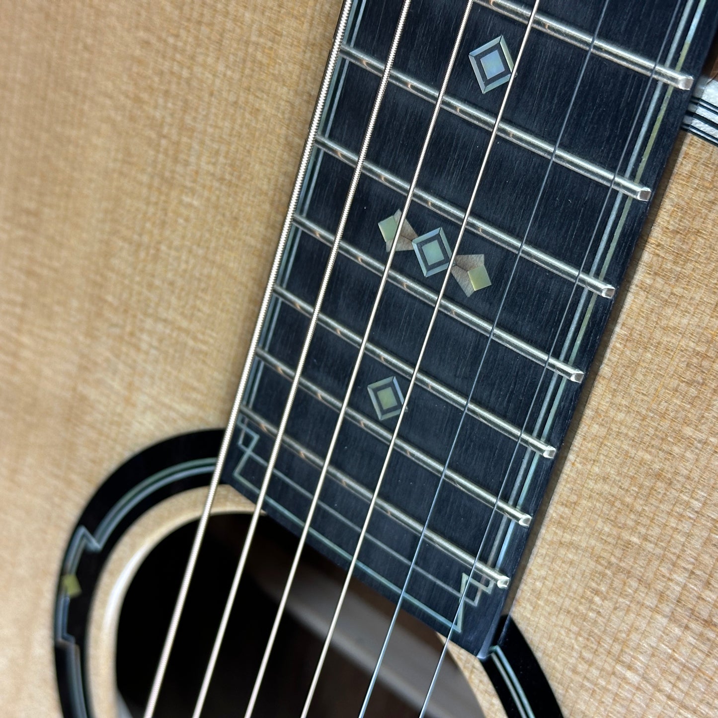 Martin OM 20th Century Limited (#4 of 20) w/case