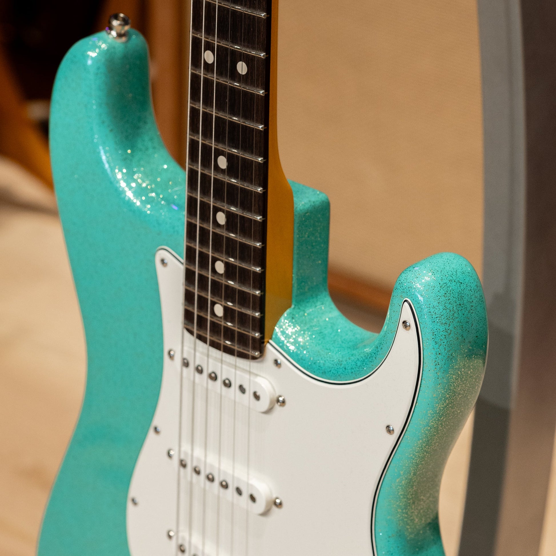 Fender Custom Shop Custom Deluxe Stratocaster NOS - Seafoam Green Sparkle