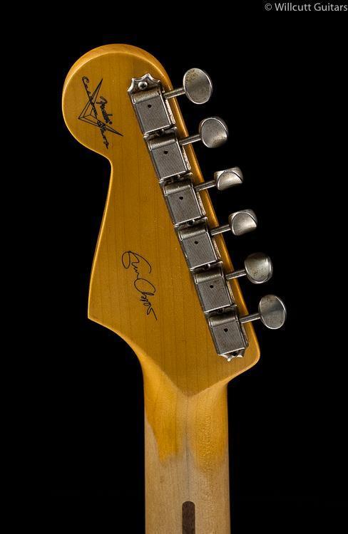 Fender Custom Shop Eric Clapton Stratocaster Journeyman Relic Aged White Blonde (102)