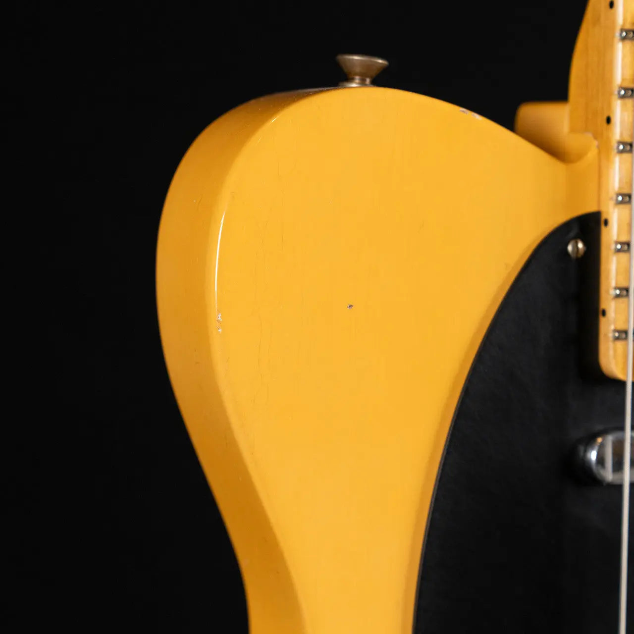 Fender Custom Shop ’51 Nocaster Journeyman – Aged Nocaster Blonde
