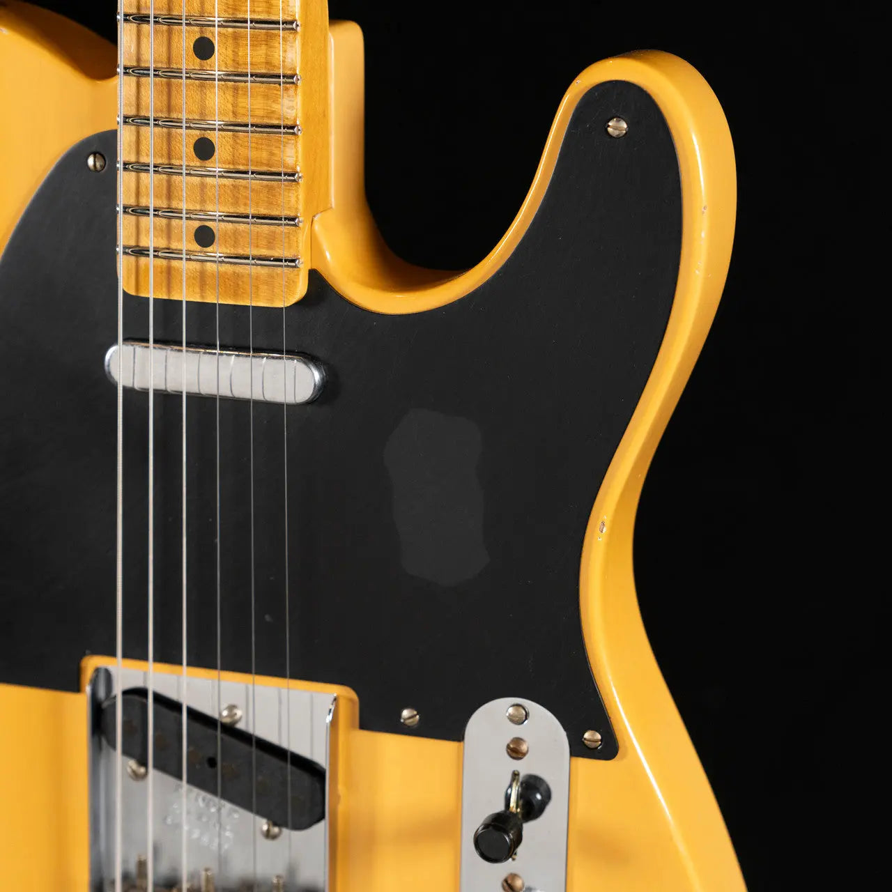 Fender Custom Shop ’51 Nocaster Journeyman – Aged Nocaster Blonde
