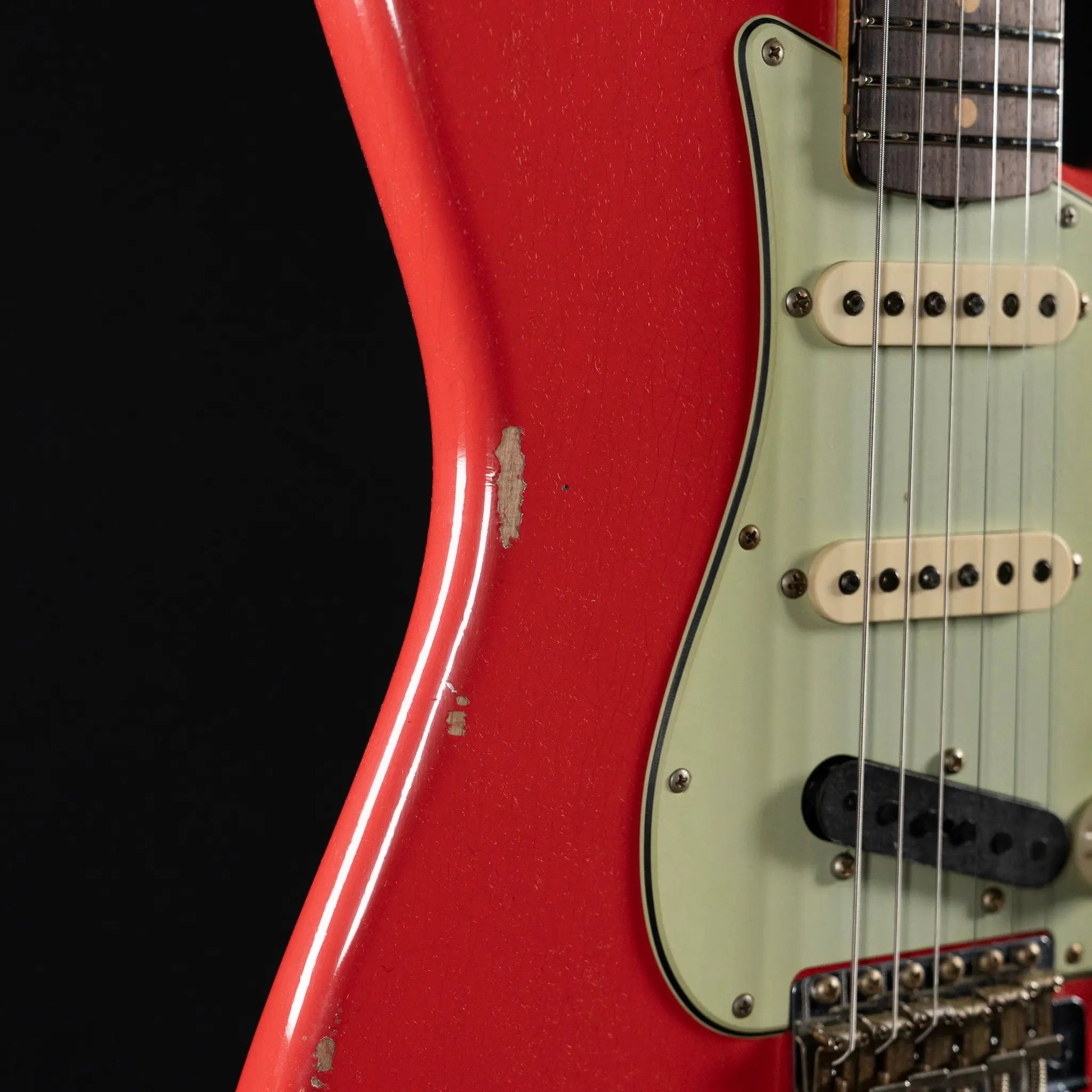 Fender Custom Shop ’62 Stratocaster Relic Electric Guitar – Fiesta Red