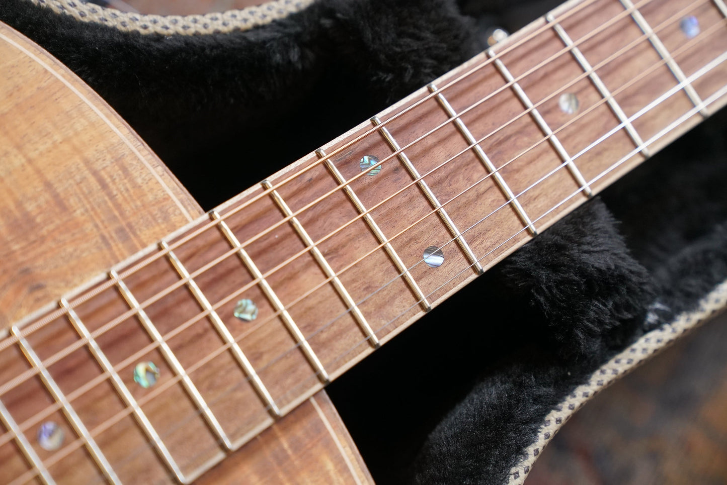 Cole Clark Master Grade ANMGE All-Blackwood Angel