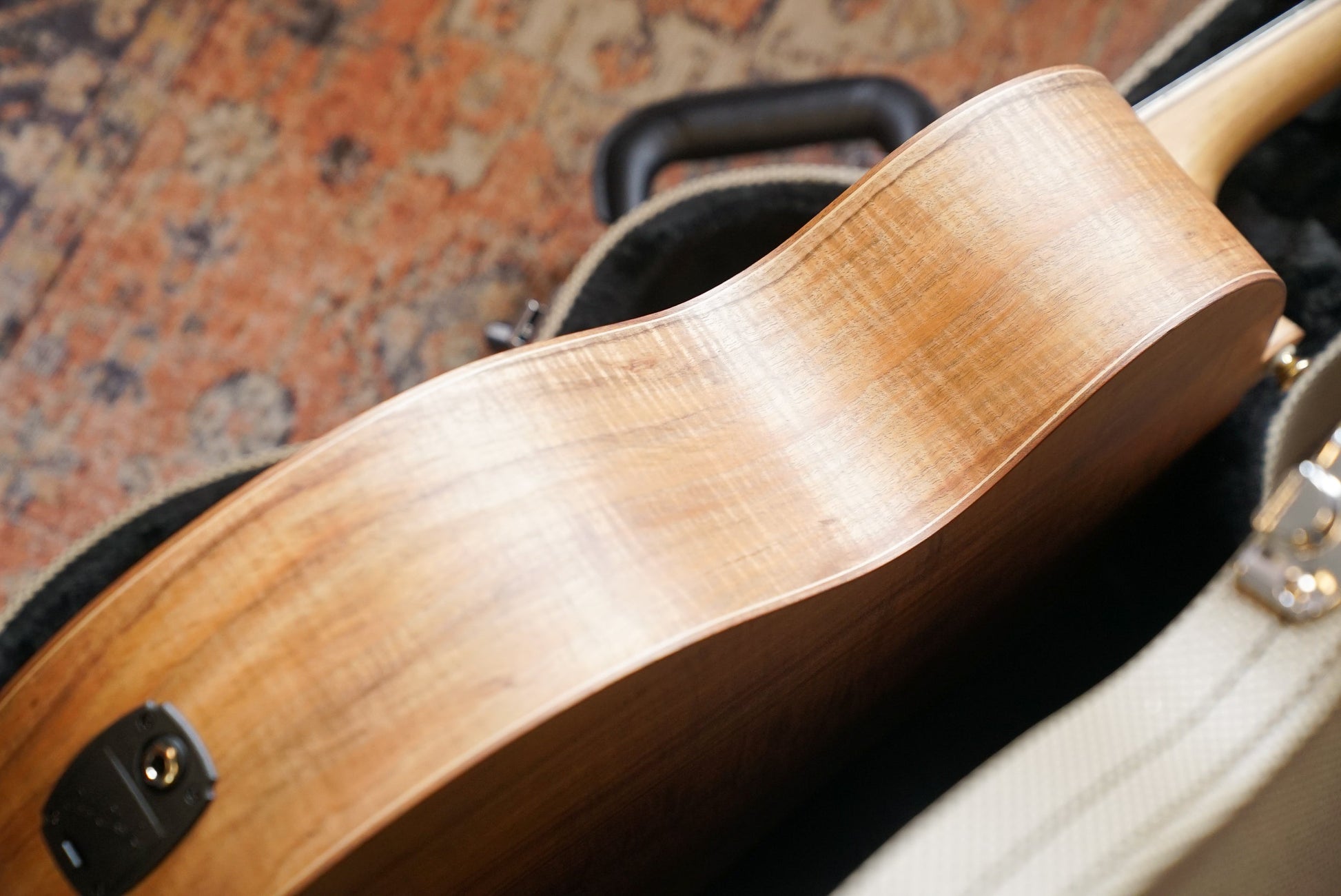 Cole Clark Master Grade ANMGE All-Blackwood Angel