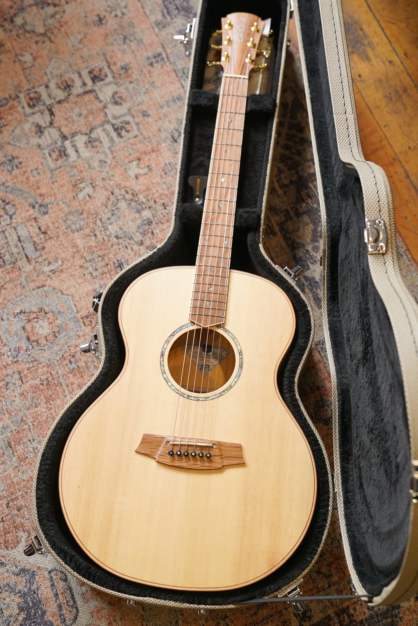 Cole Clark Master Grade ANMGE King Billy-Huon Pine Angel