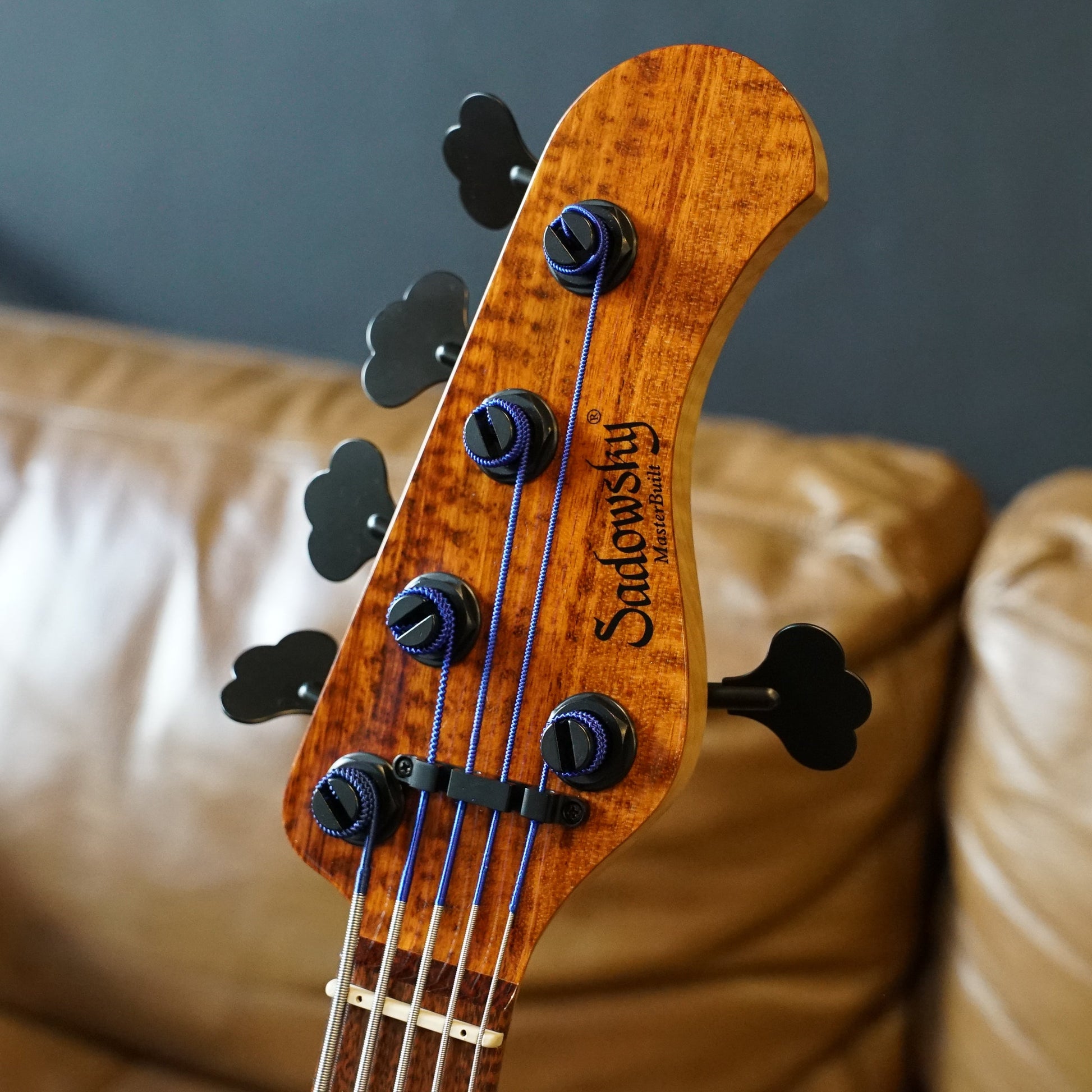 Sadowsky MasterBuilt 2022 Limited Edition 21 Fret MM Style 5-String Bass Guitar