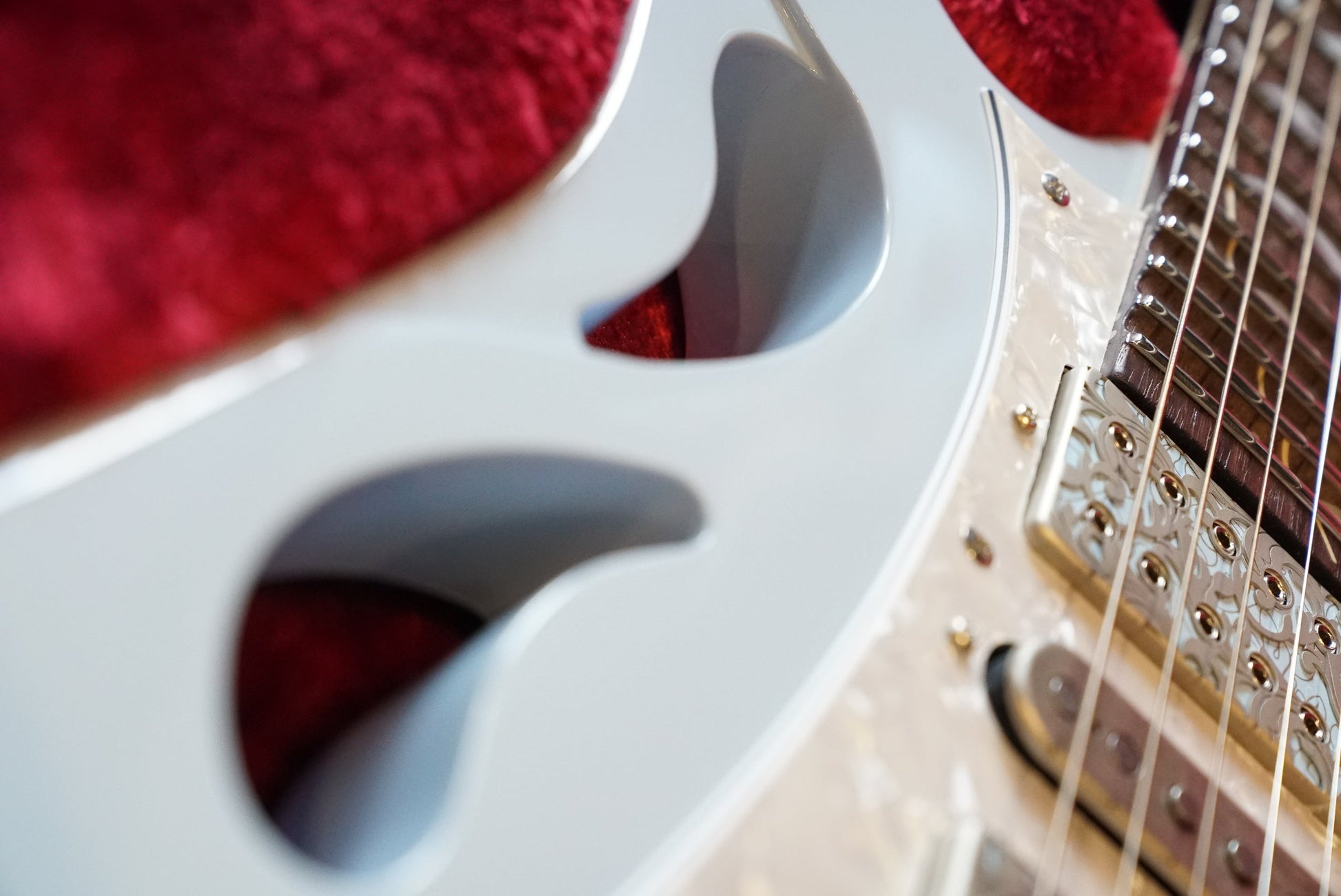 Ibanez PIA3761C BLP Steve Vai Signature Model