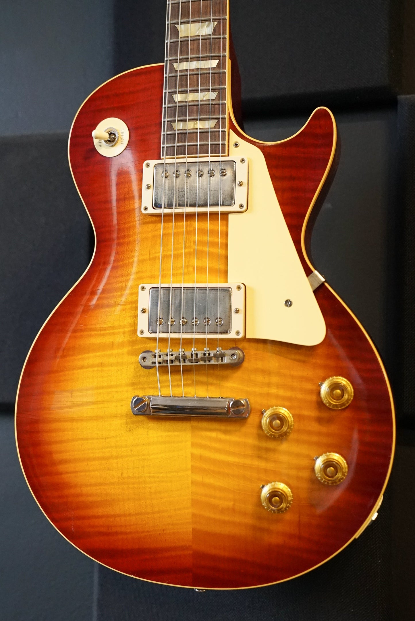 Gibson Custom Shop Murphy Lab '59 Les Paul, Ultra Light Aged, Sunrise Teaburst