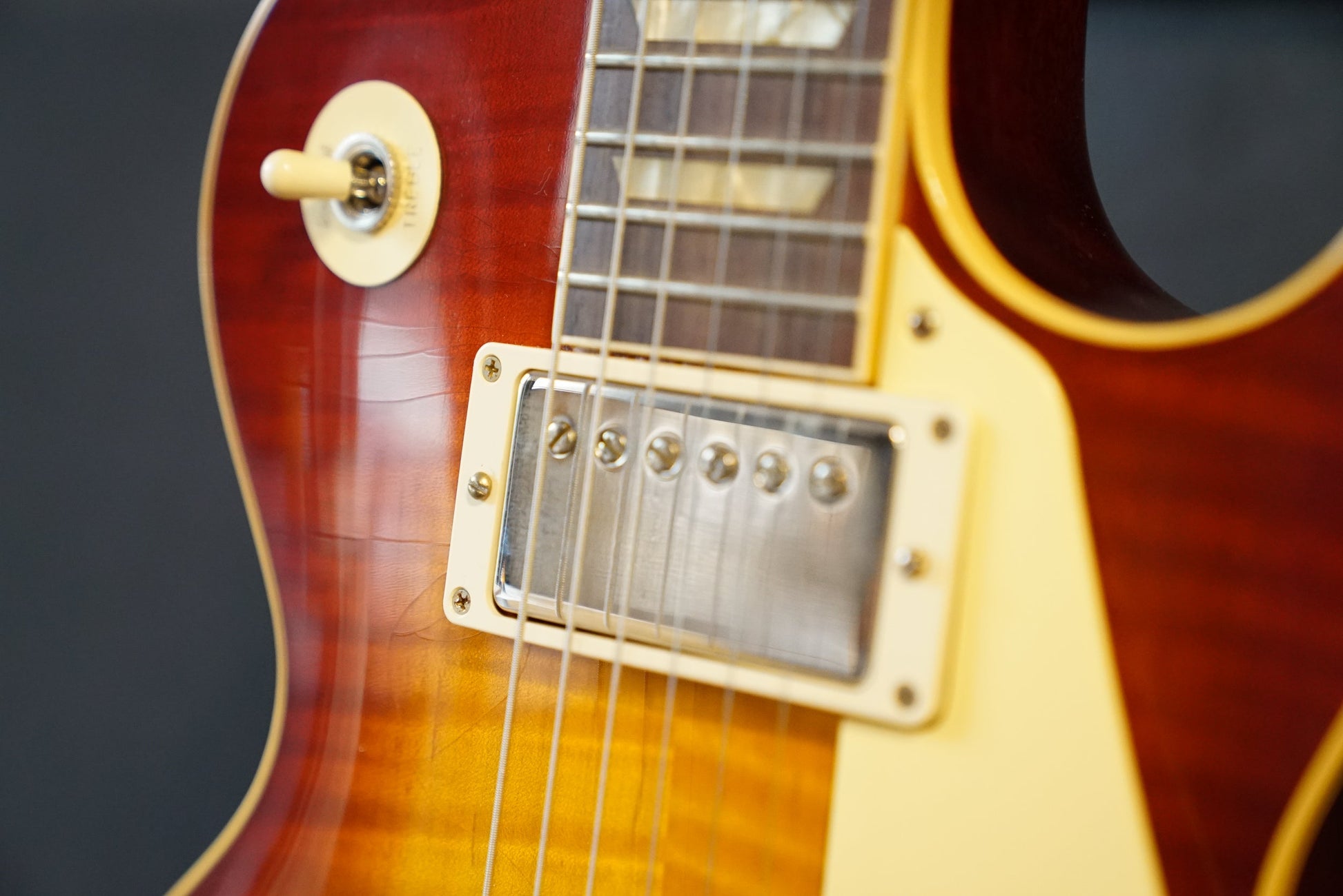 Gibson Custom Shop Murphy Lab '59 Les Paul, Ultra Light Aged, Sunrise Teaburst