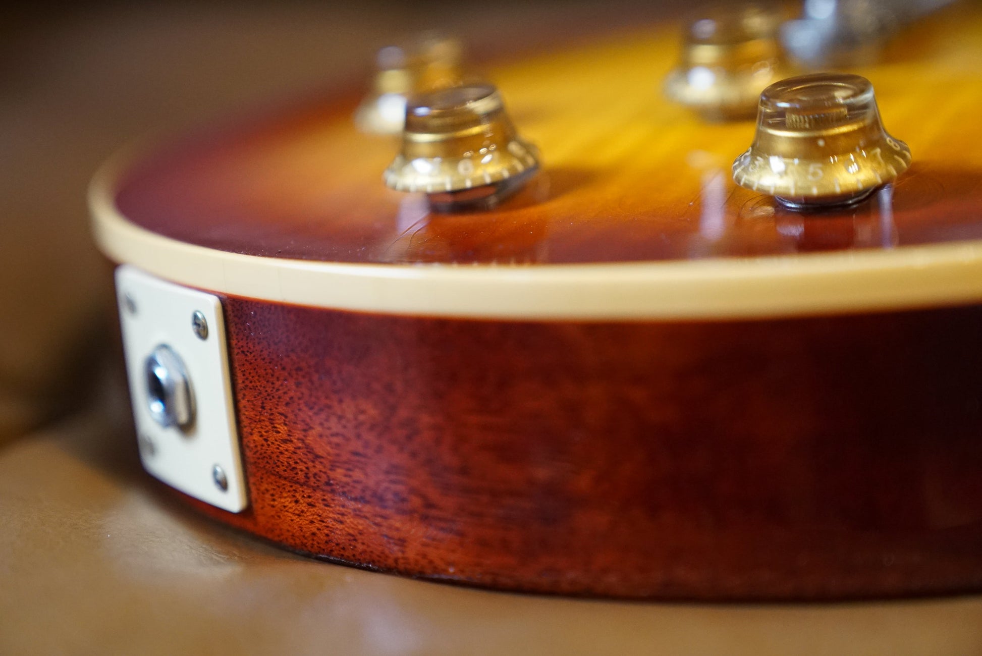 Gibson Custom Shop Murphy Lab '59 Les Paul, Ultra Light Aged, Sunrise Teaburst