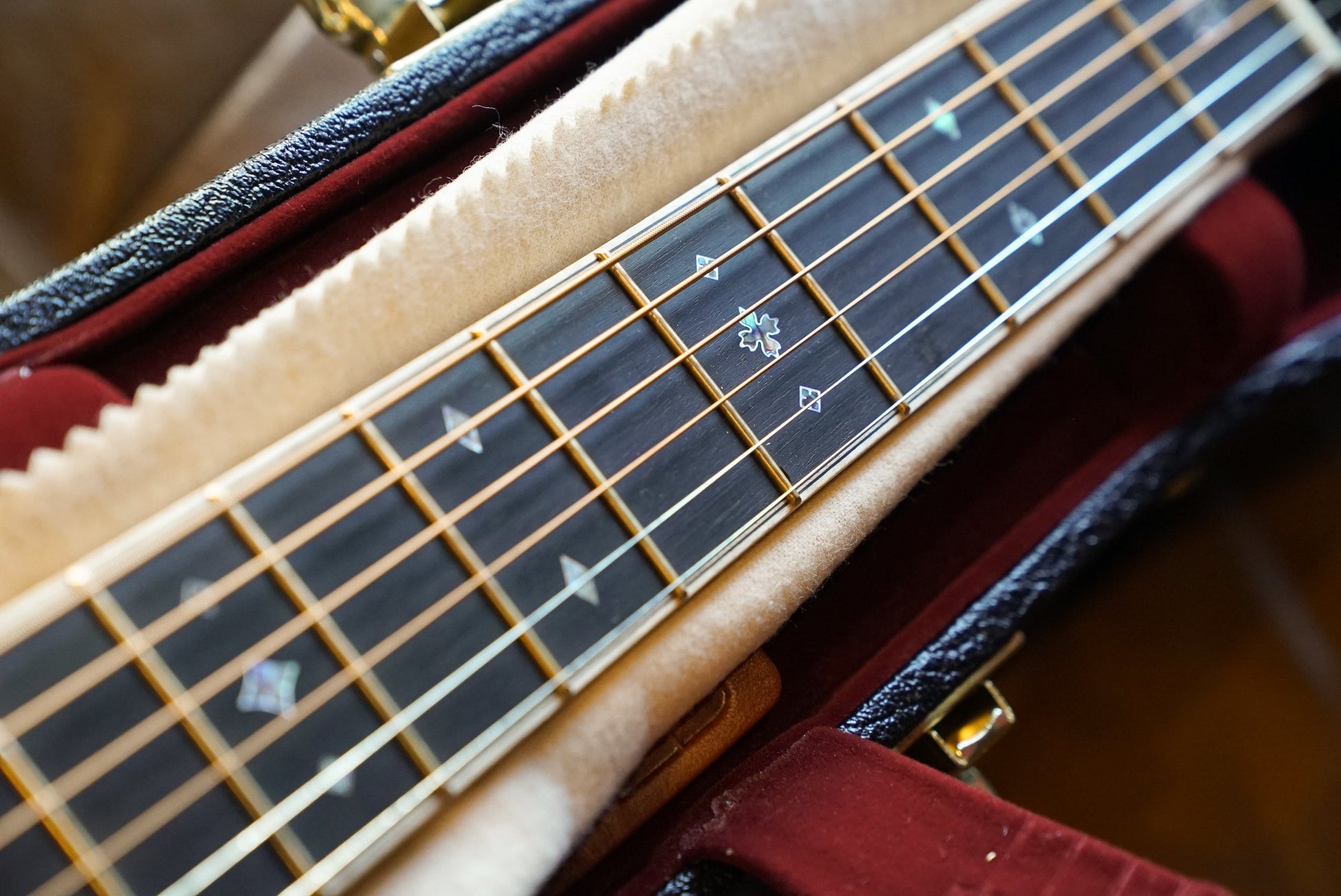Martin D-42 Modern Deluxe Dreadnought Acoustic Guitar