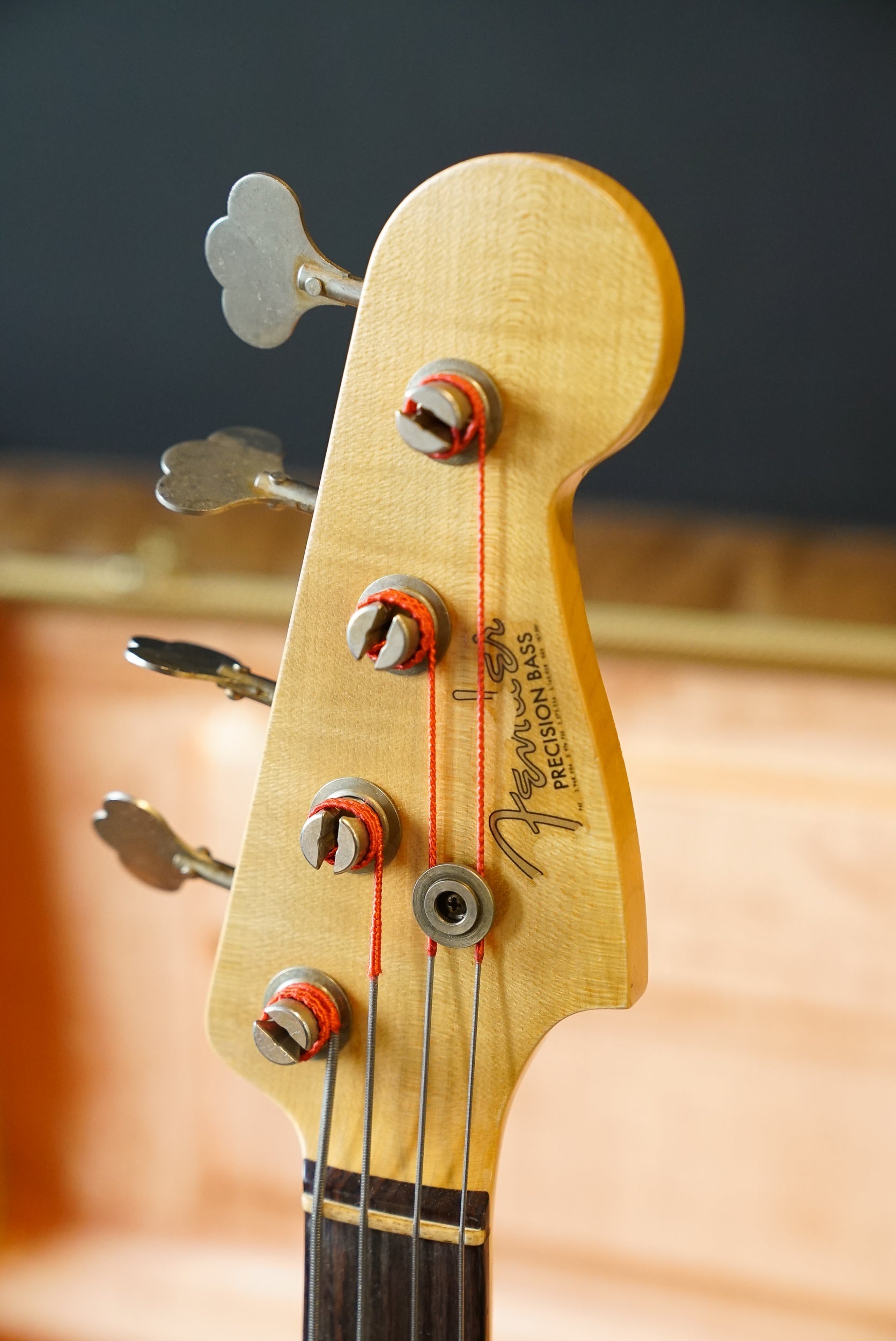 Fender Pino Palladino Signature Precision Bass, Rosewood Fingerboard, Fiesta Red over Desert Sand
