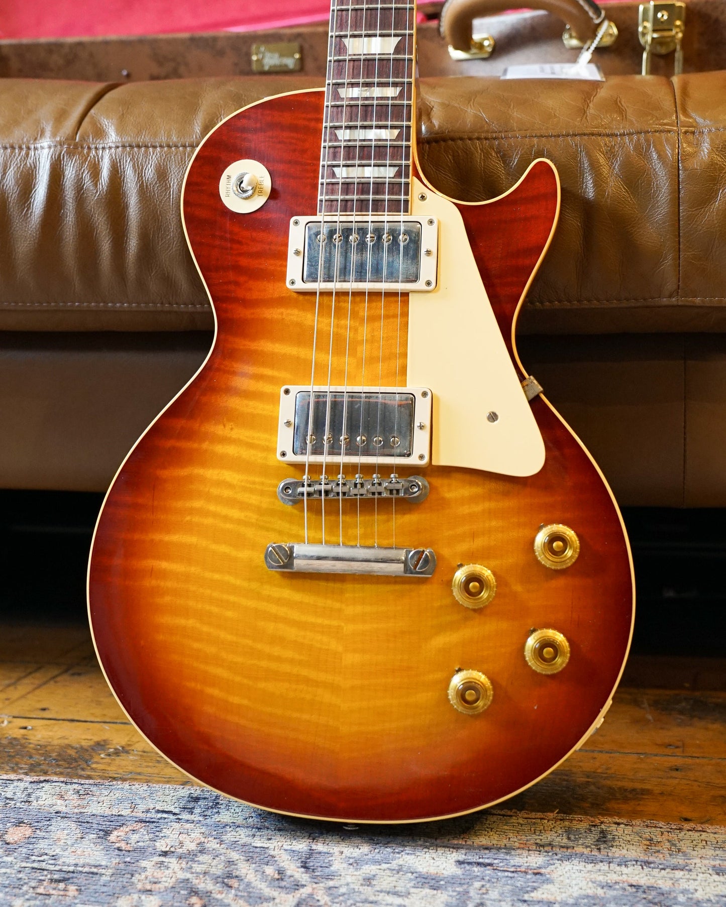 Gibson Custom Les Paul Standard '59 Reissue, Murphy Lab Ultra Light Aged, Ultra Light Back Upgrade - Cherry Tea