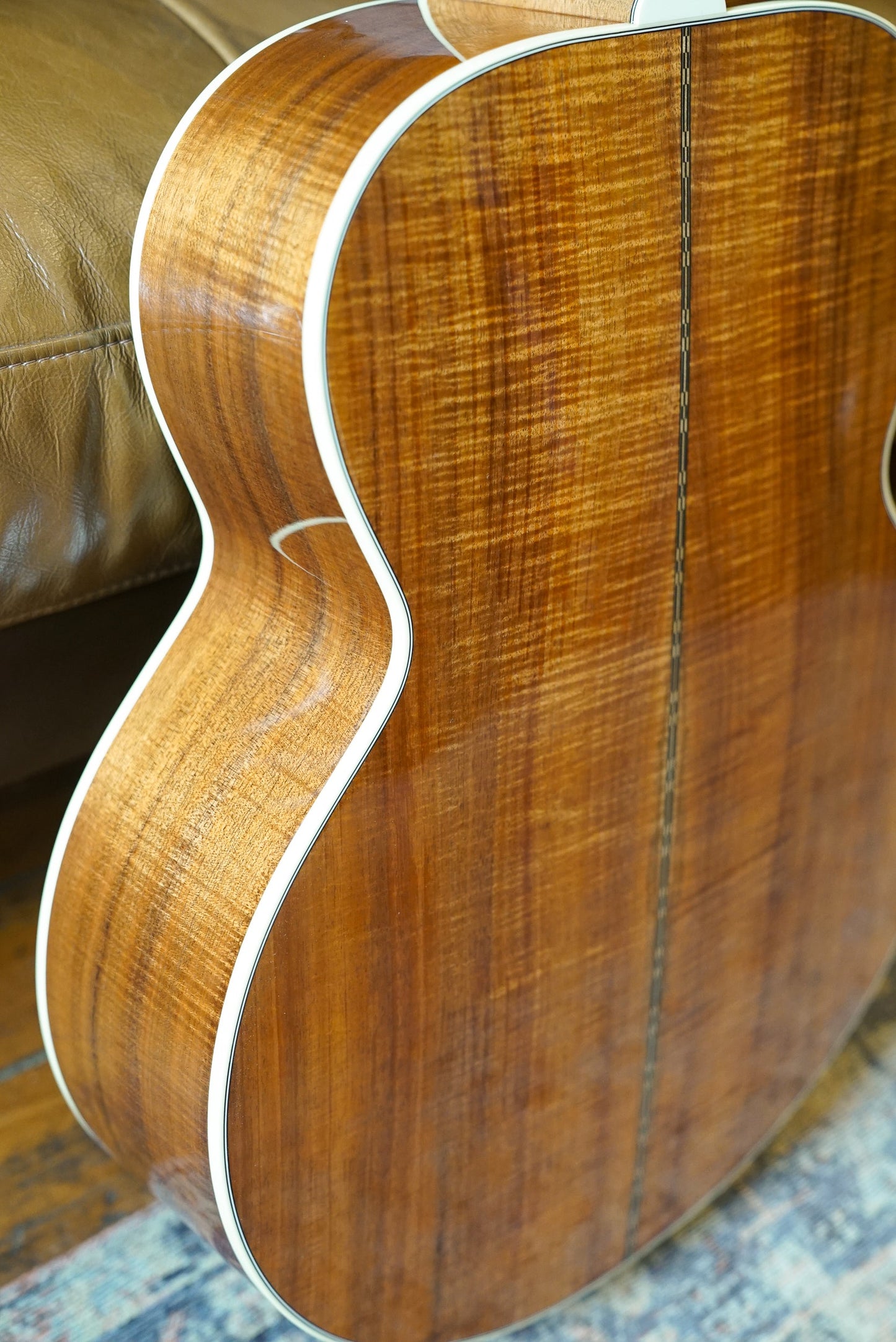 Gibson Custom Shop SJ-200 Australian Blackwood Acoustic Guitar