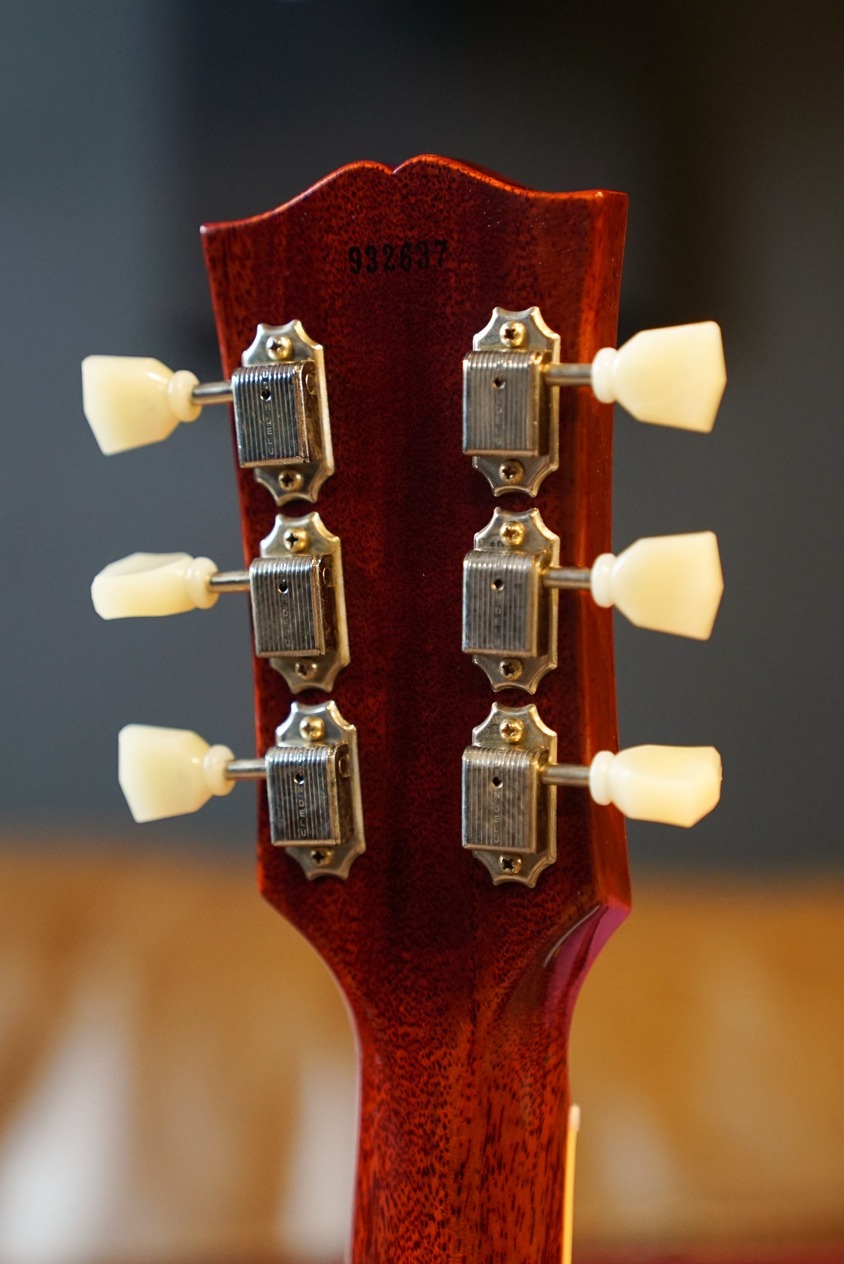 Gibson Custom Shop '59 Les Paul Standard Reissue, Ultra Light Back Upgrade - VOS Factory Burst
