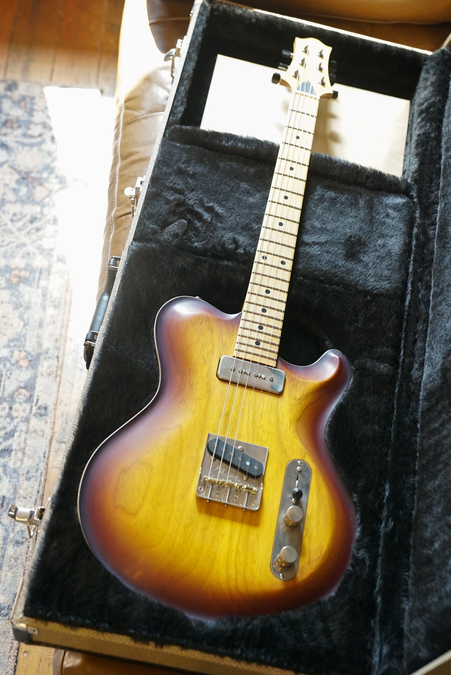 Nik Huber Twangmeister - 2-Tone Burst