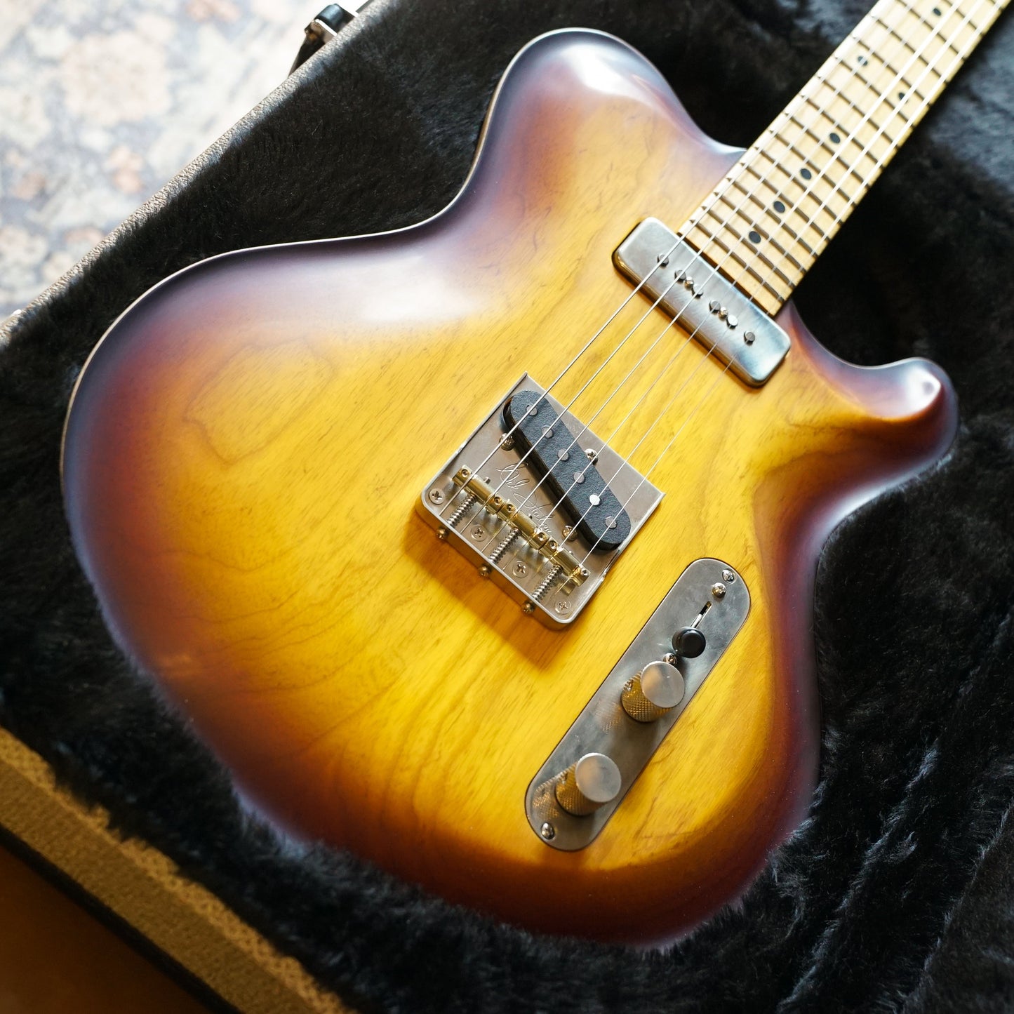 Nik Huber Twangmeister - 2-Tone Burst