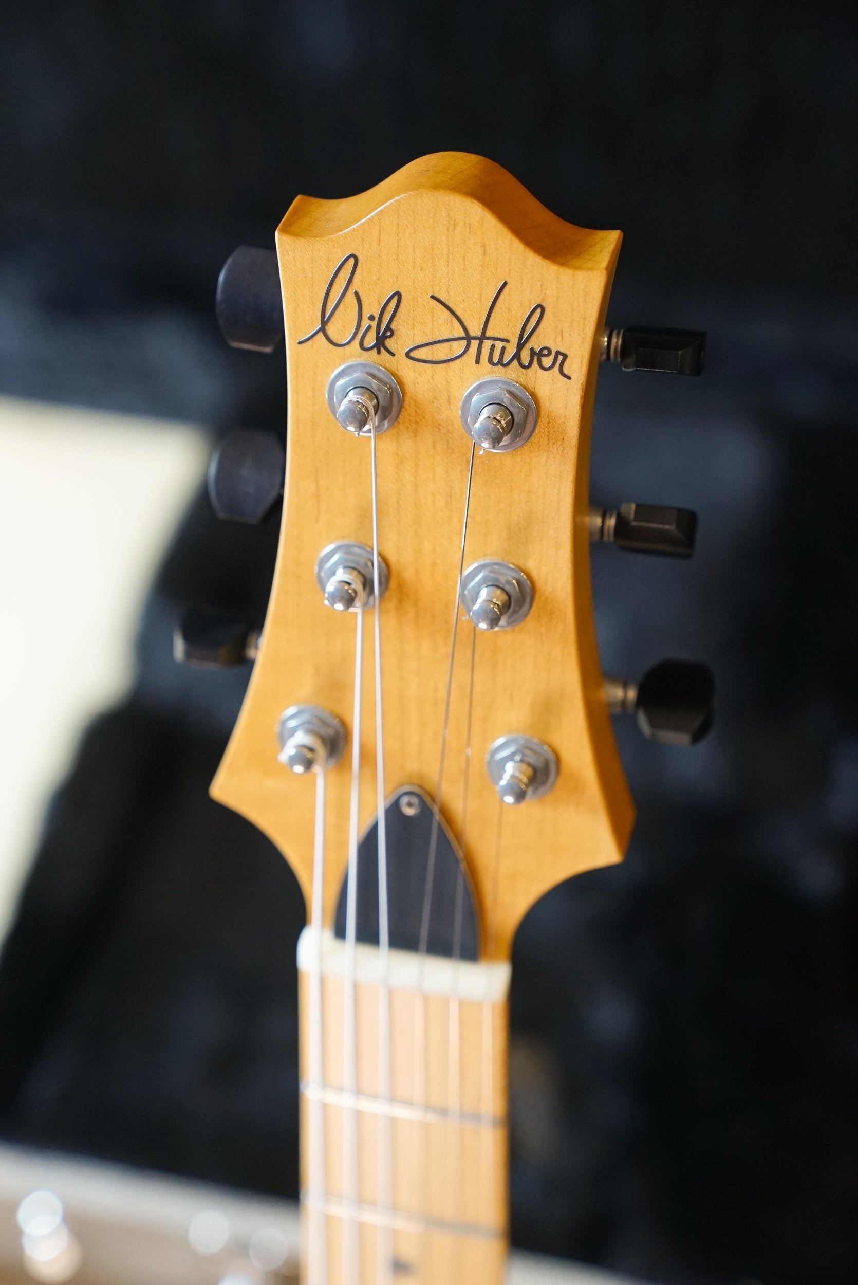 Nik Huber Twangmeister - 2-Tone Burst