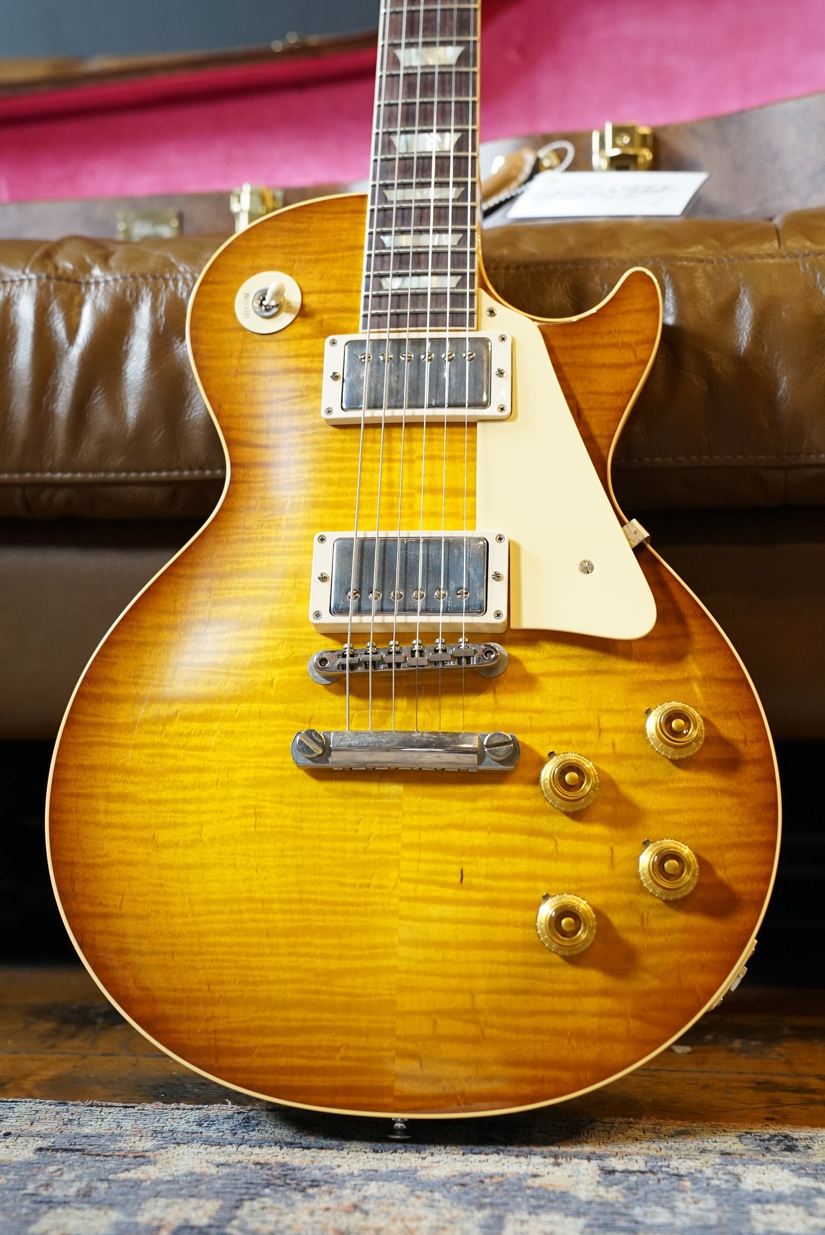 Gibson Custom Shop '59 Les Paul Standard Reissue, Ultra Light Back Upgrade - VOS Golden Poppy Burst