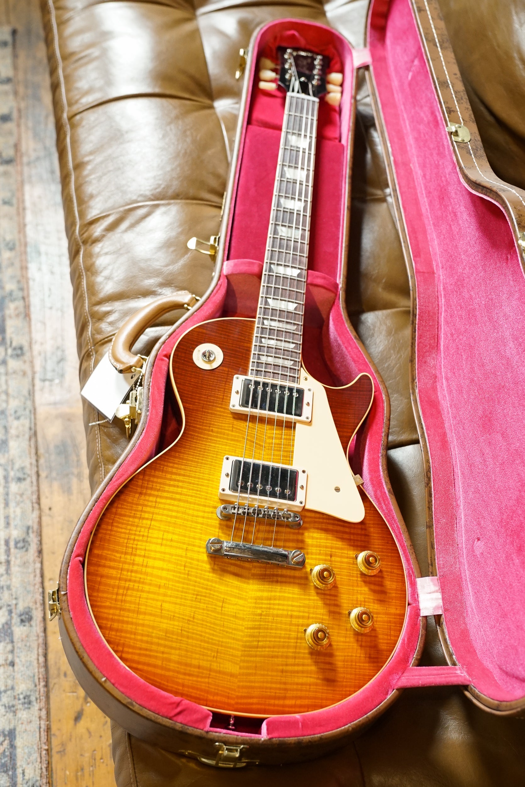 Gibson Custom Shop '59 Les Paul Standard Reissue, Ultra Light Back Upgrade - VOS Royal Tea Burst
