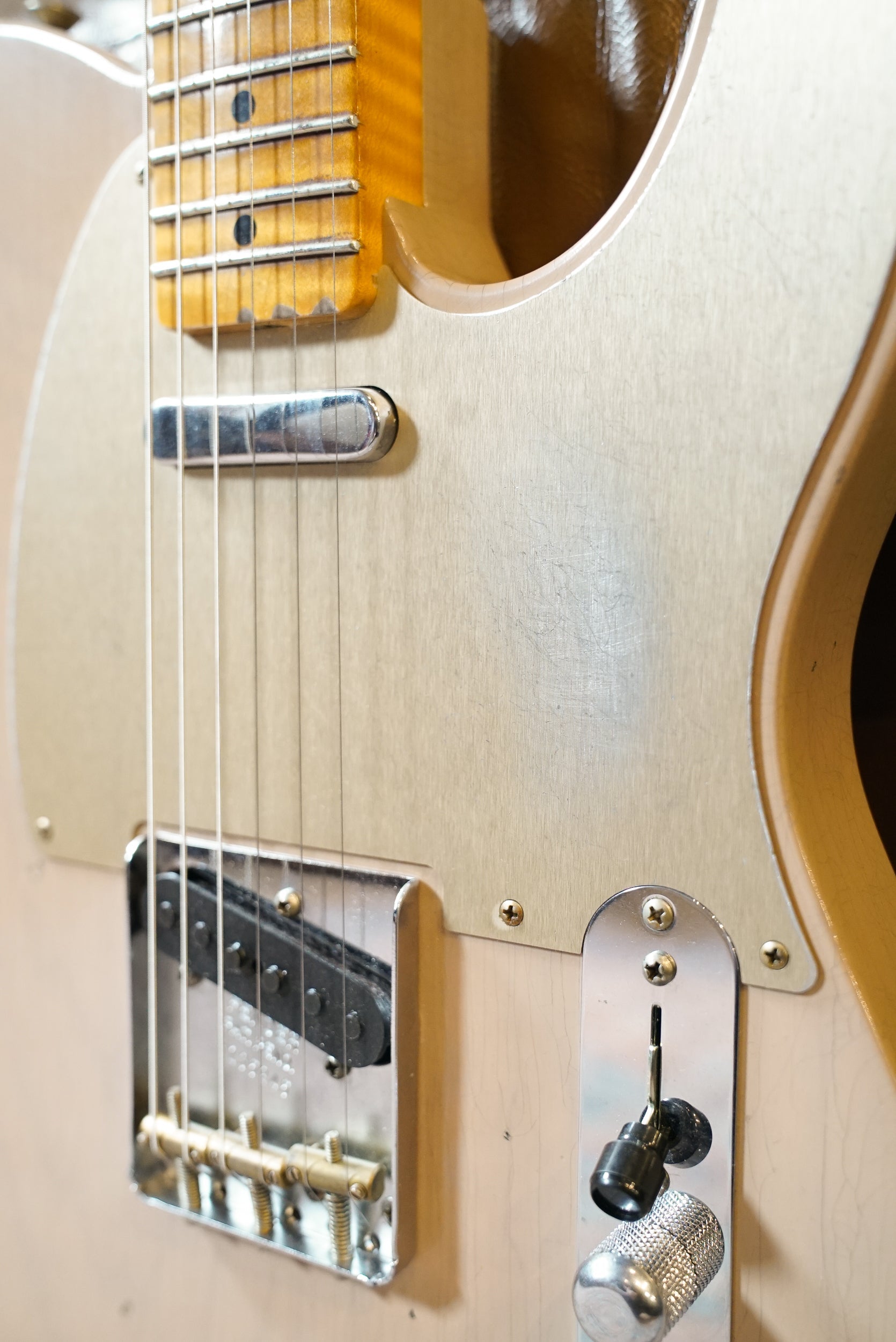 Fender Custom Shop Limited Edition '53 Telecaster Relic - Dirty White Blonde