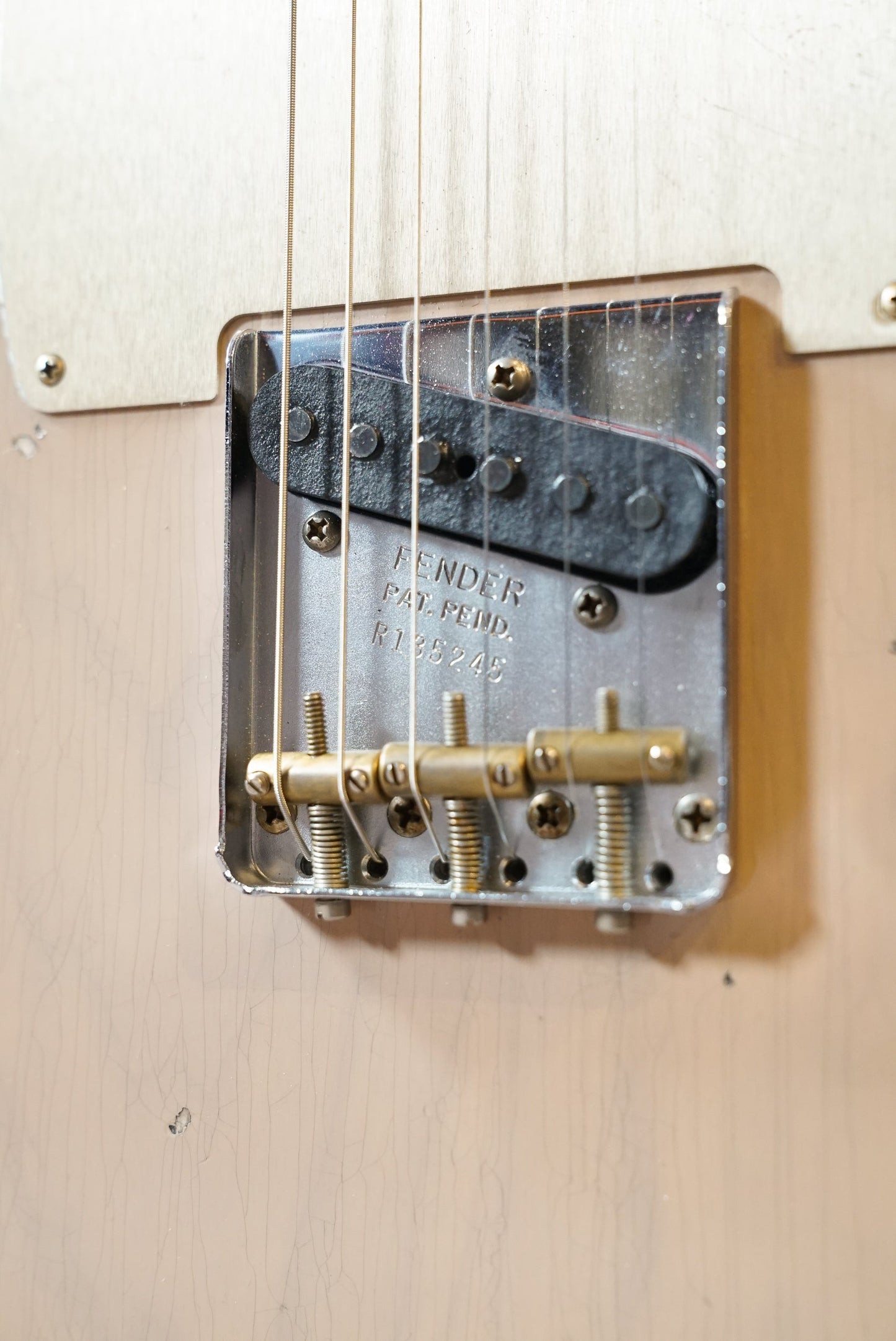 Fender Custom Shop Limited Edition '53 Telecaster Relic - Dirty White Blonde