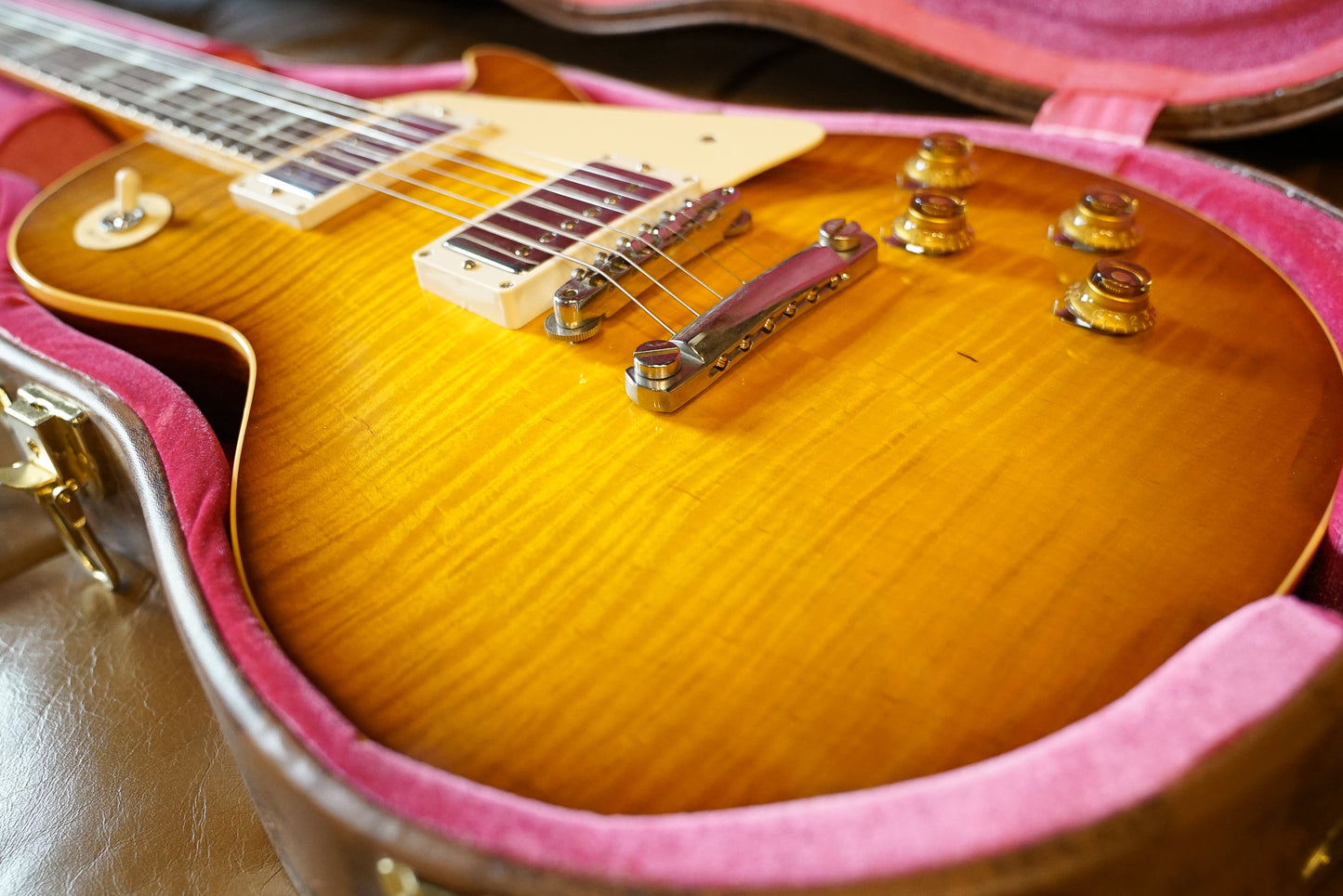 Gibson Custom Shop '59 Les Paul Standard Reissue, Ultra Light Back Upgrade - VOS Golden Poppy Burst
