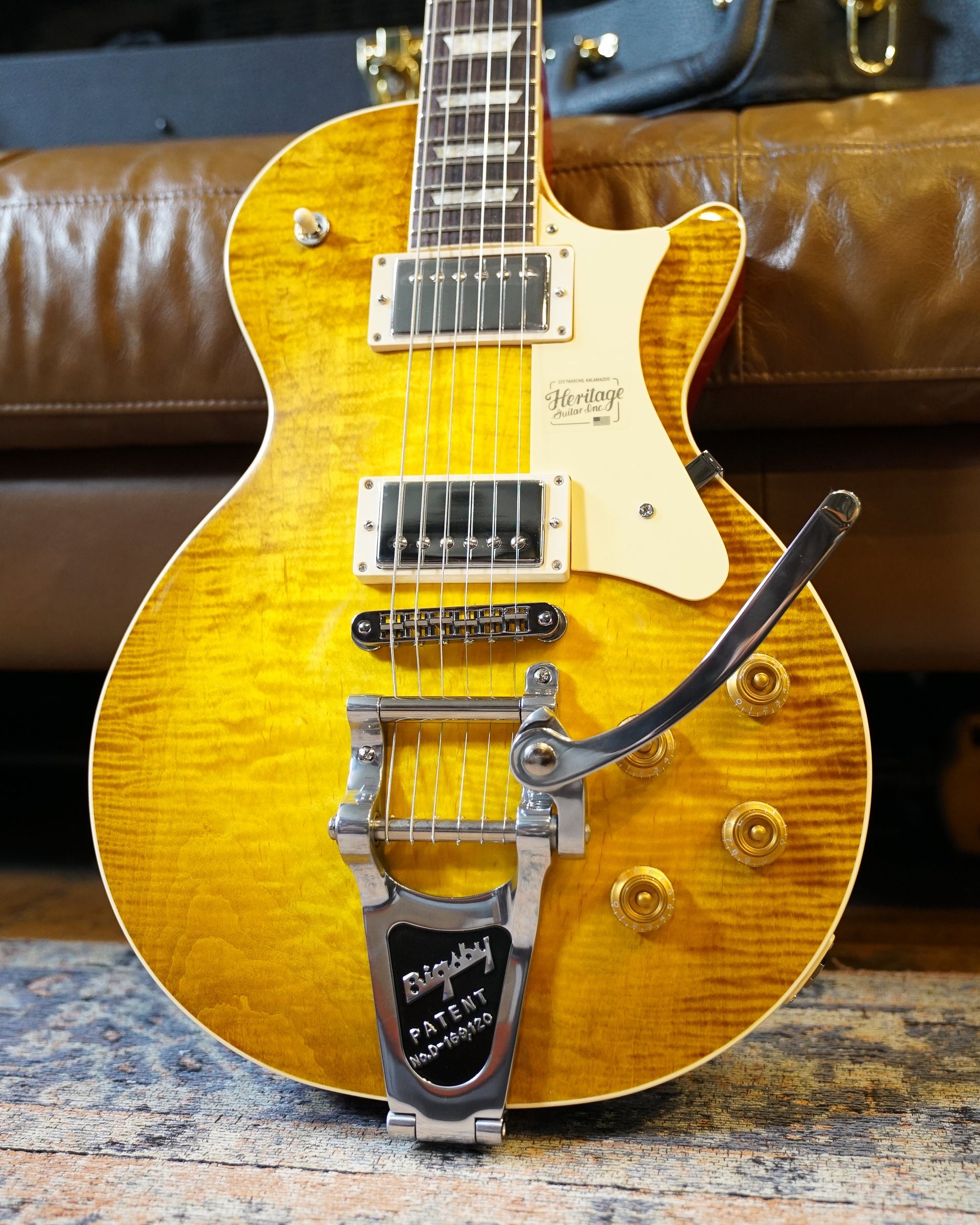 Heritage Standard Collection H-150 Bigsby - Dirty Lemon Burst