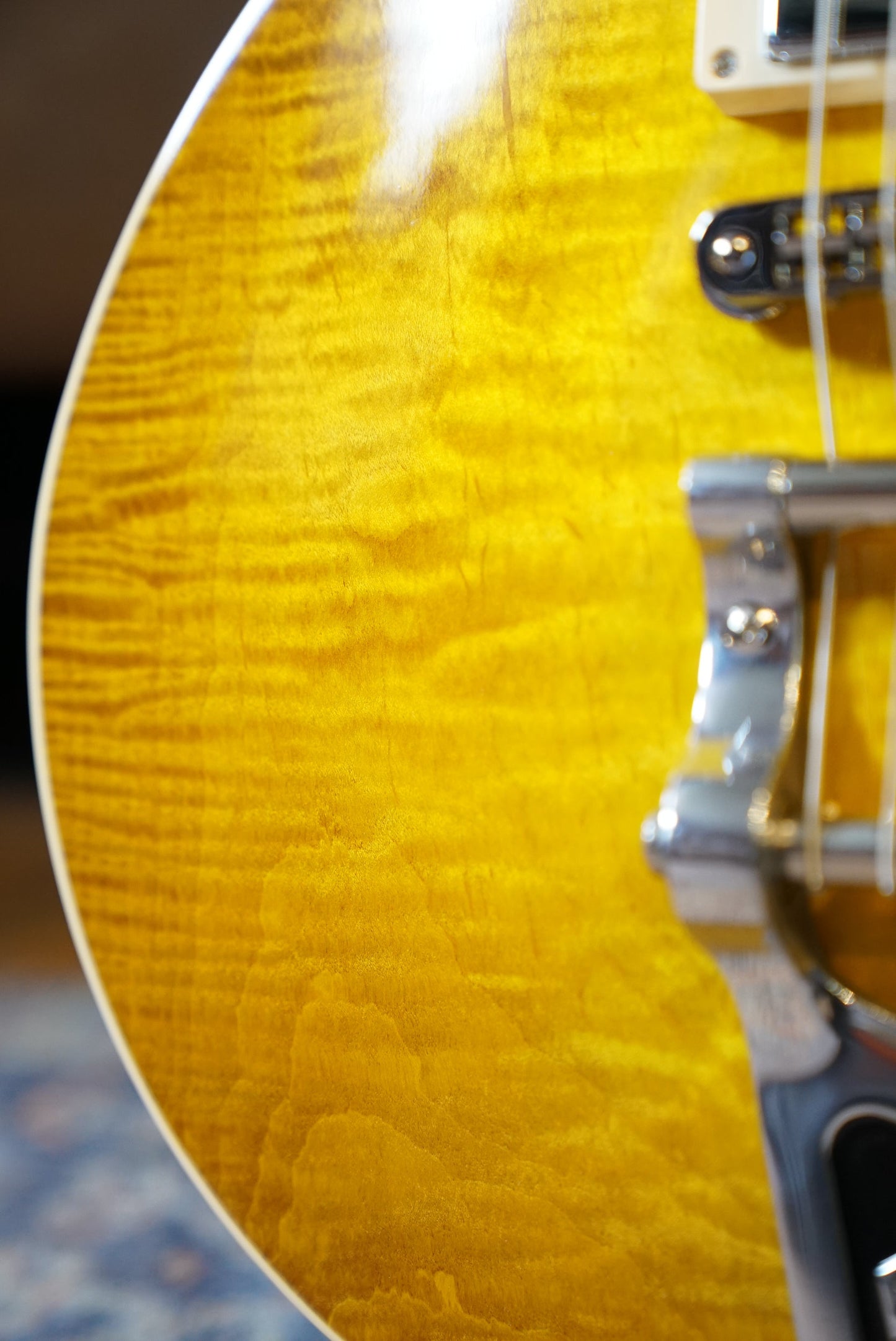 Heritage Standard Collection H-150 Bigsby - Dirty Lemon Burst