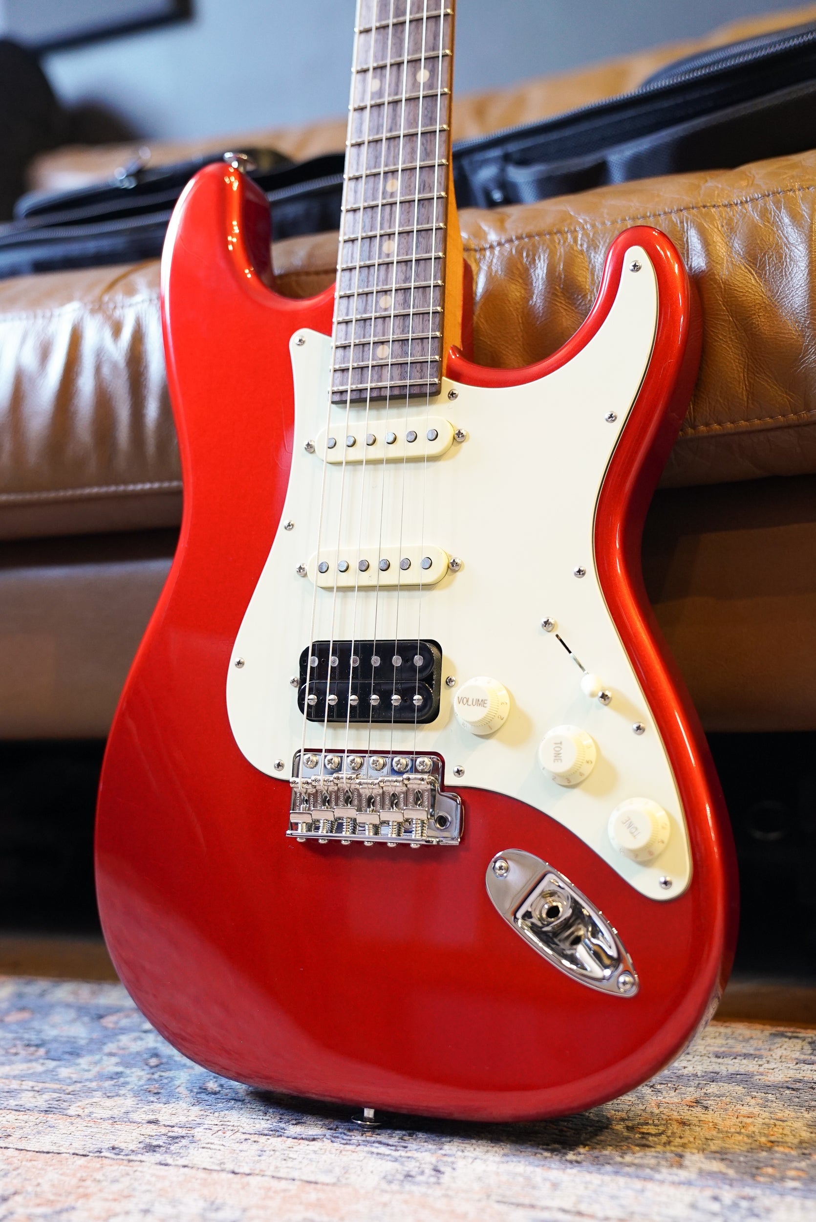 Suhr Classic S Vintage Limited Edition Electric Guitar - Candy Apple Red