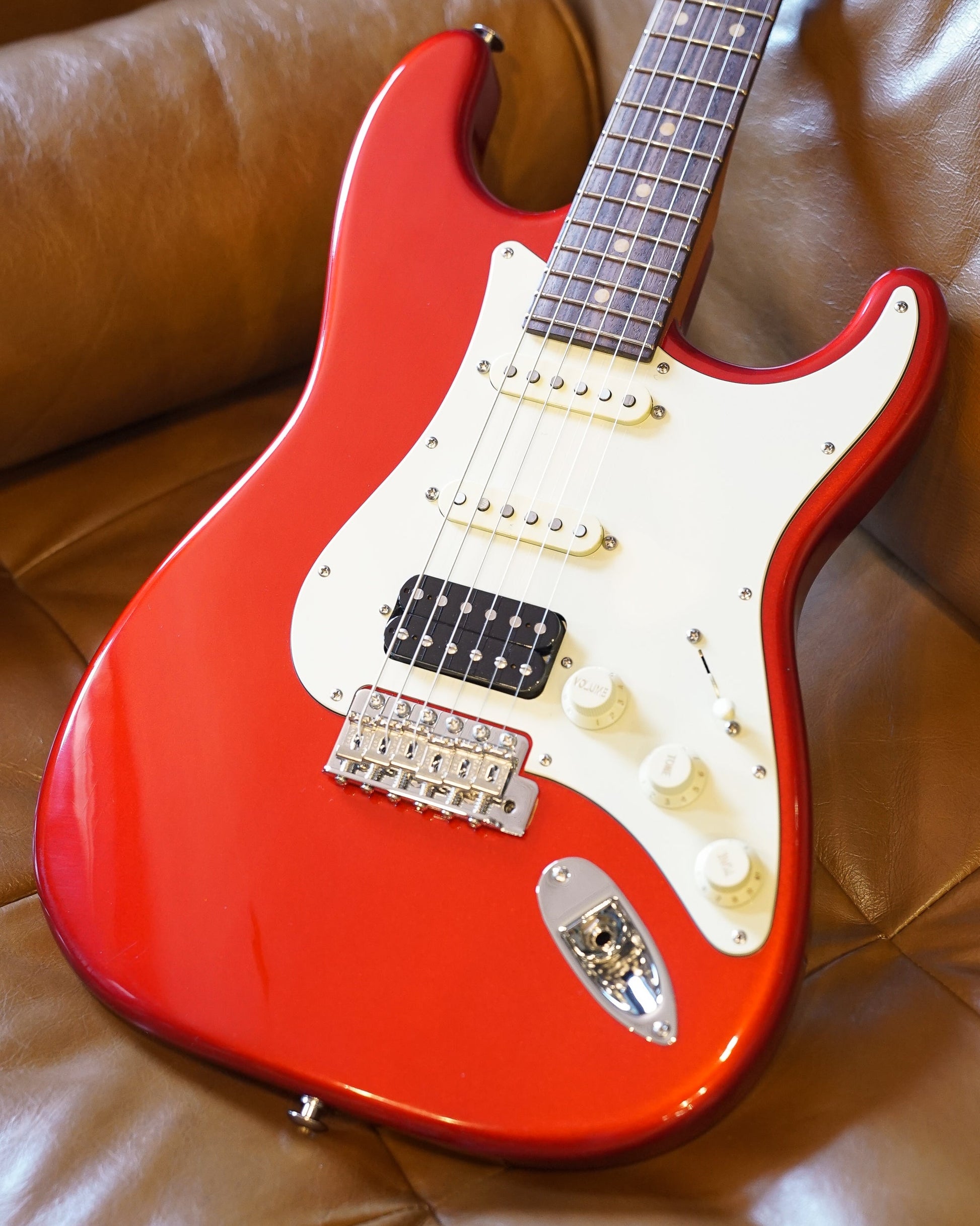 Suhr Classic S Vintage Limited Edition Electric Guitar - Candy Apple Red