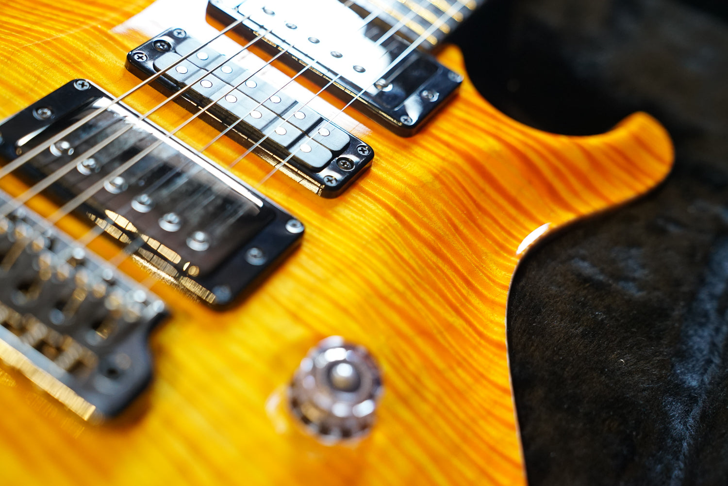 Pre-Owned PRS Private Stock Special Semi-Hollow Limited Edition - Citrus Glow "2022