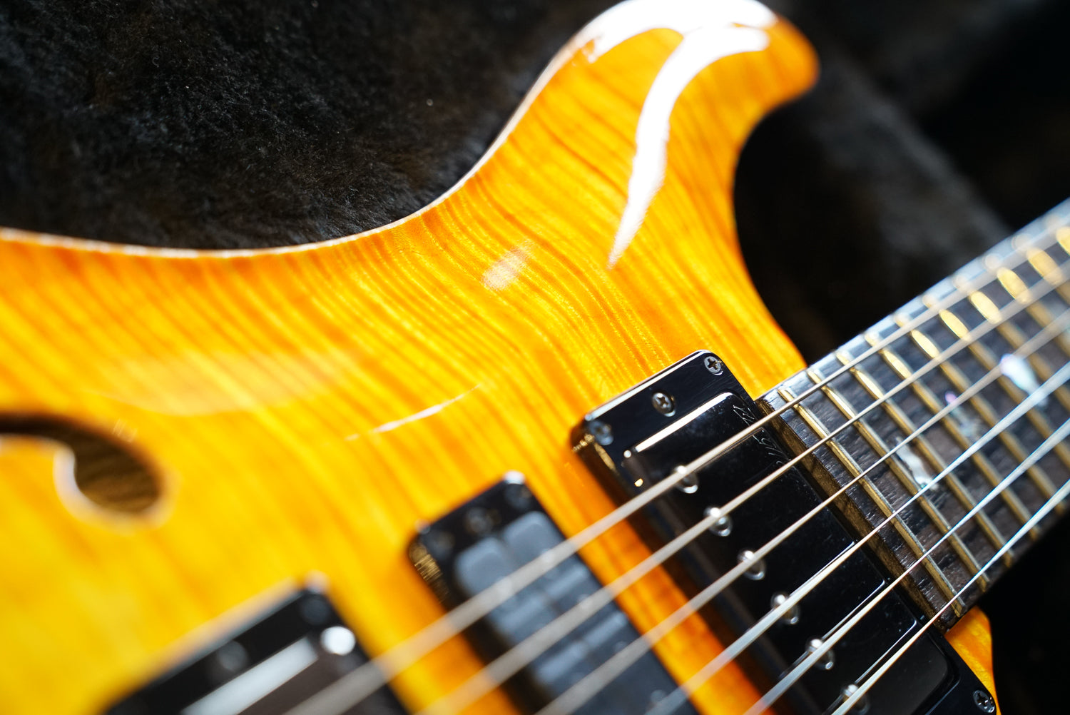 Pre-Owned PRS Private Stock Special Semi-Hollow Limited Edition - Citrus Glow "2022