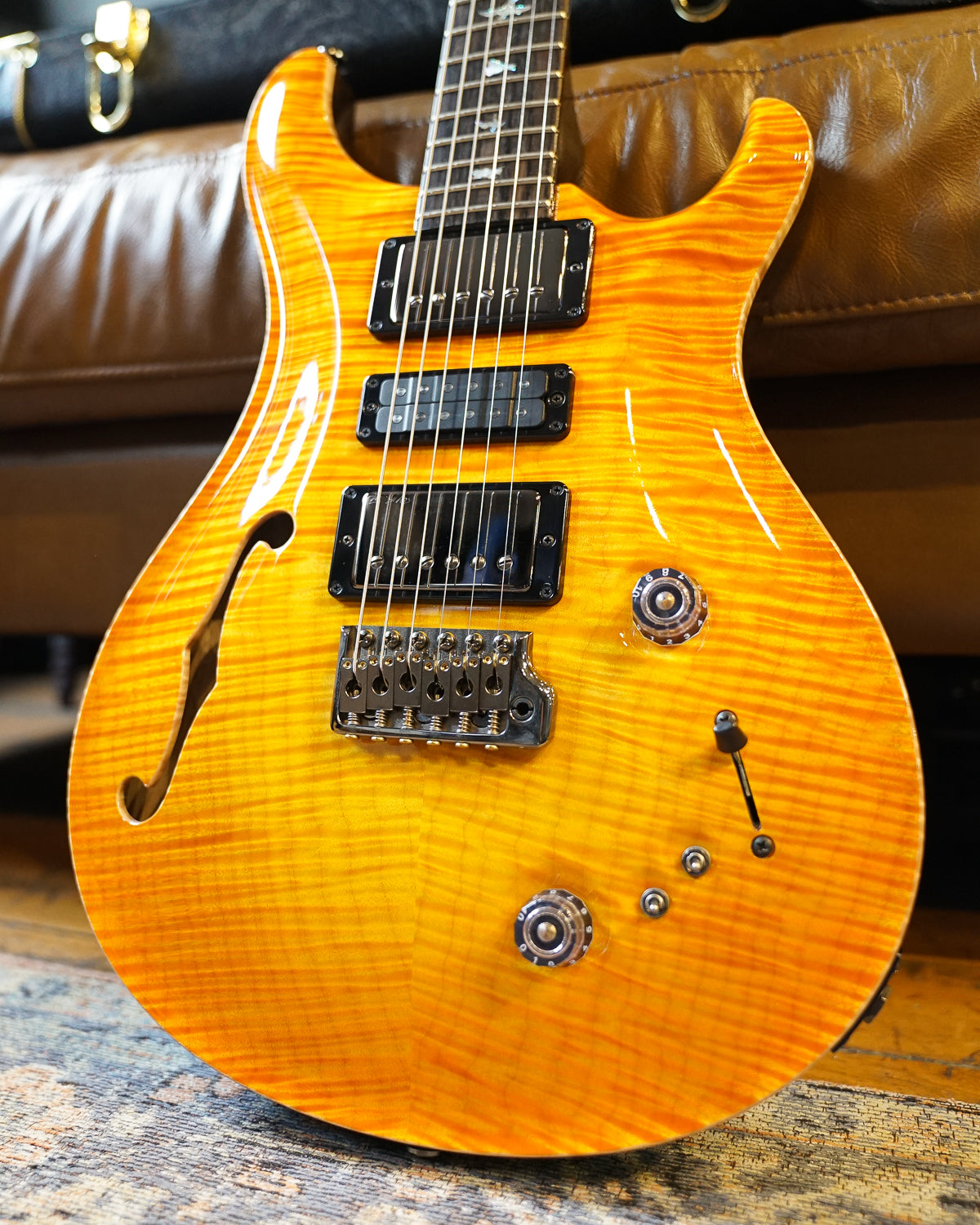 Pre-Owned PRS Private Stock Special Semi-Hollow Limited Edition - Citrus Glow "2022