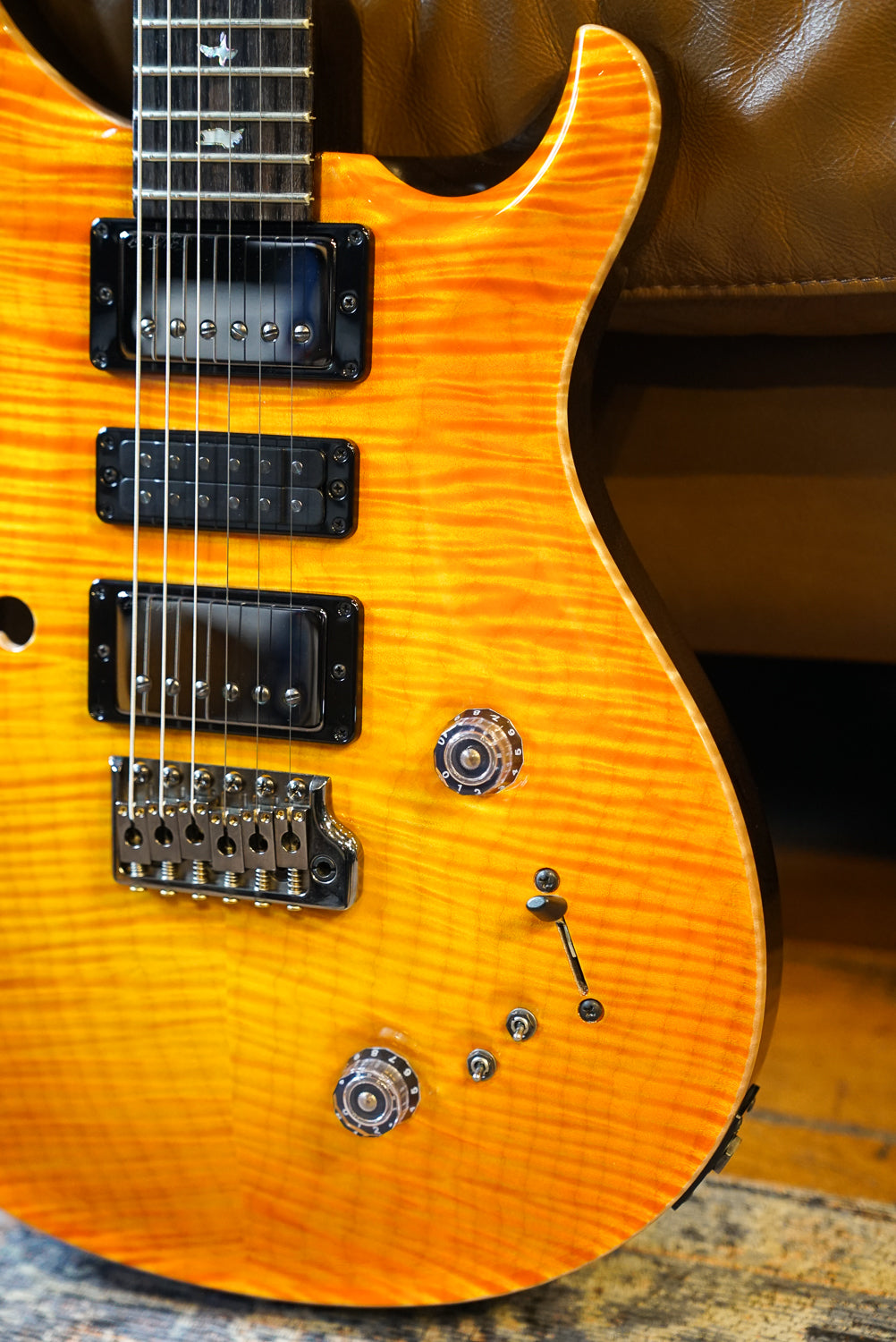 Pre-Owned PRS Private Stock Special Semi-Hollow Limited Edition - Citrus Glow "2022