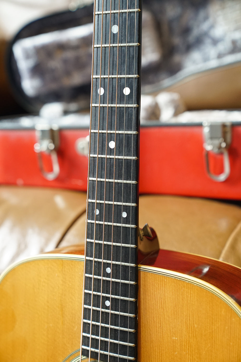 Pre-Owned Martin 000-28 1972