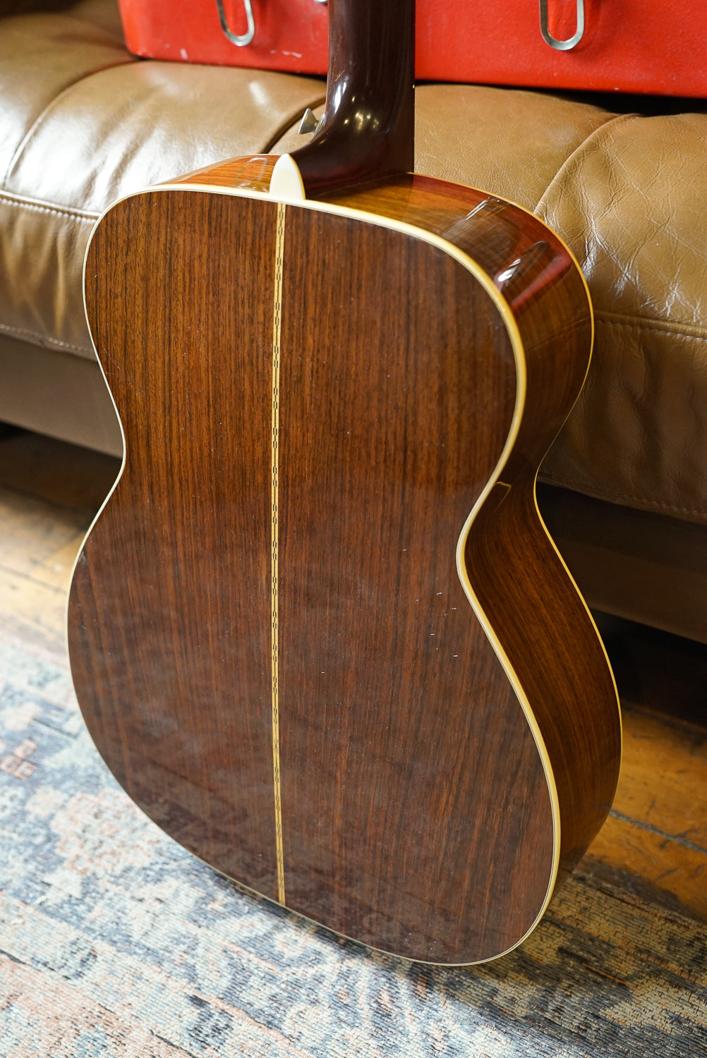 Pre-Owned Martin 000-28 1972