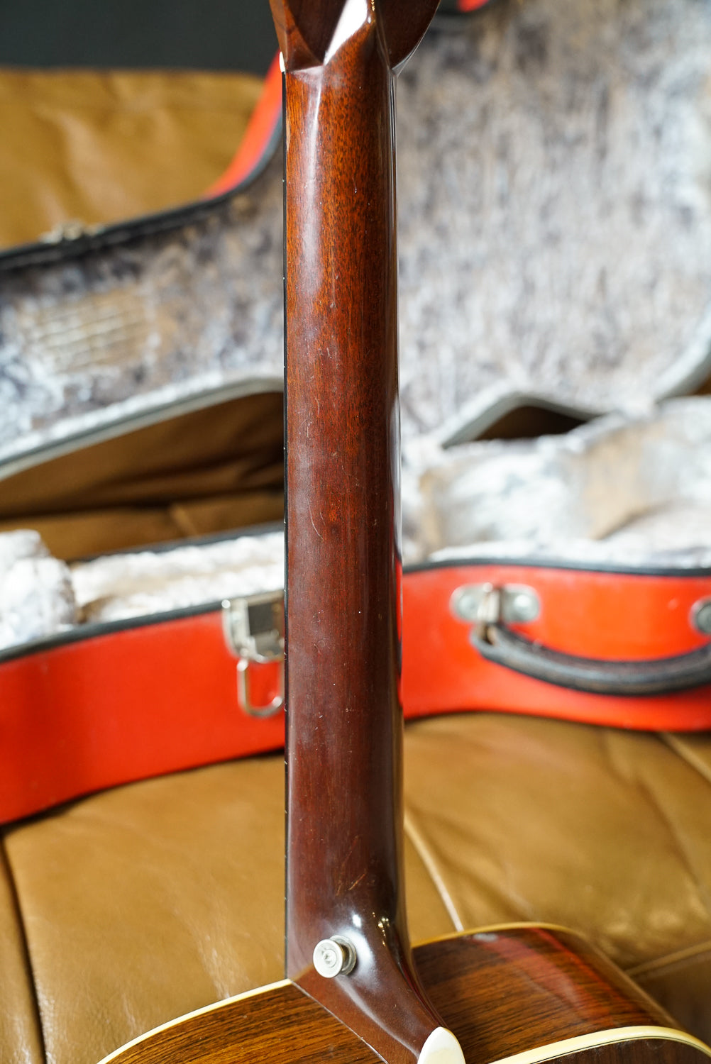 Pre-Owned Martin 000-28 1972