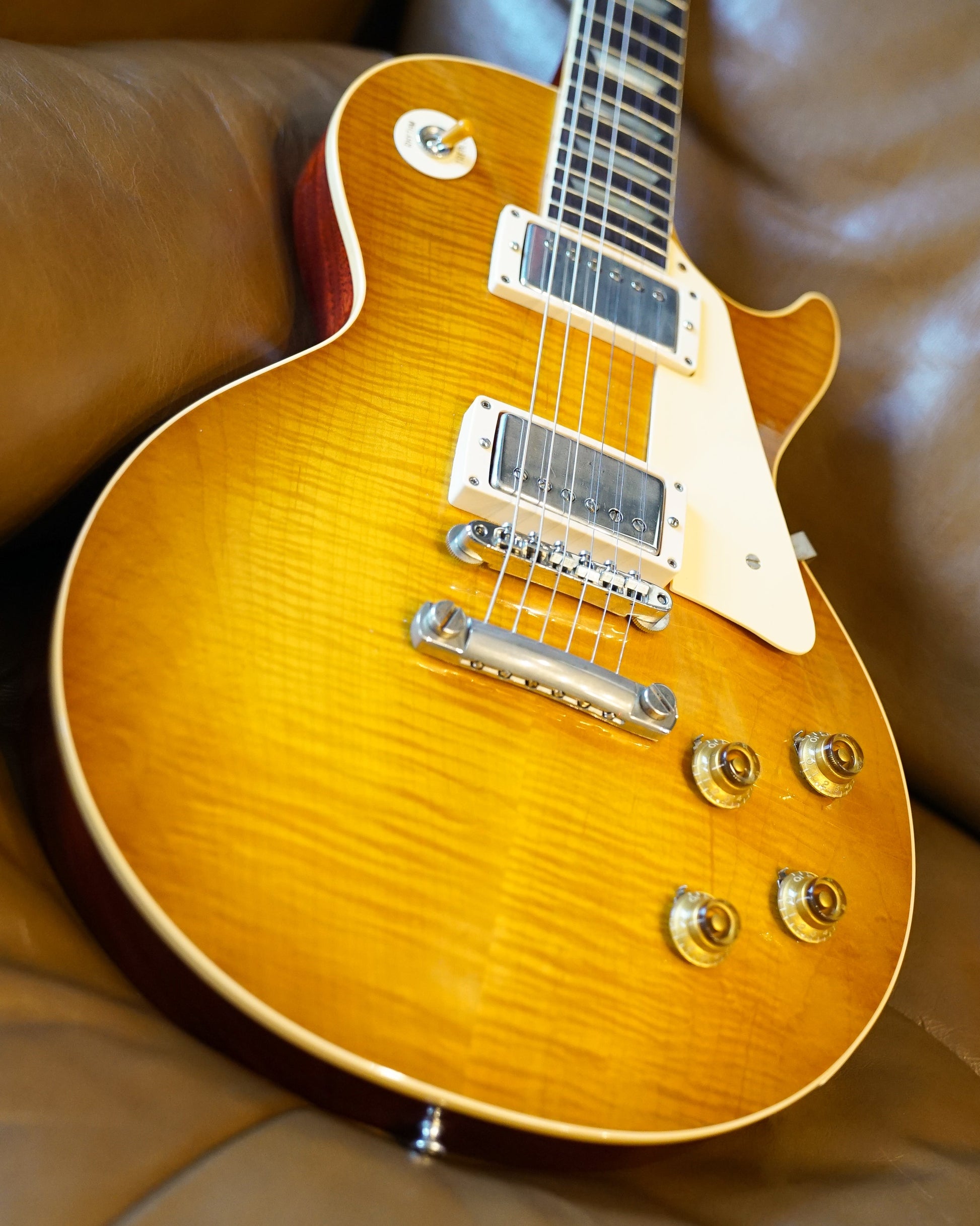Gibson Custom Shop Murphy Lab Ultra Light Aged '59 Les Paul Standard Reissue - Dirty Lemon Burst